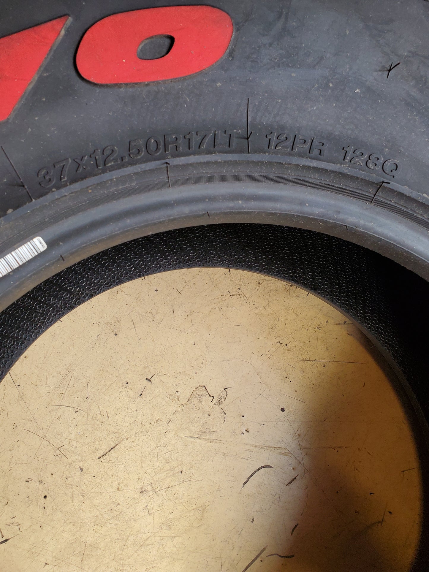 ARROYO TAMAROCK R/T BSW LT 37 12.5 17 128Q 12PLY RUGGED TIRE ATRT55