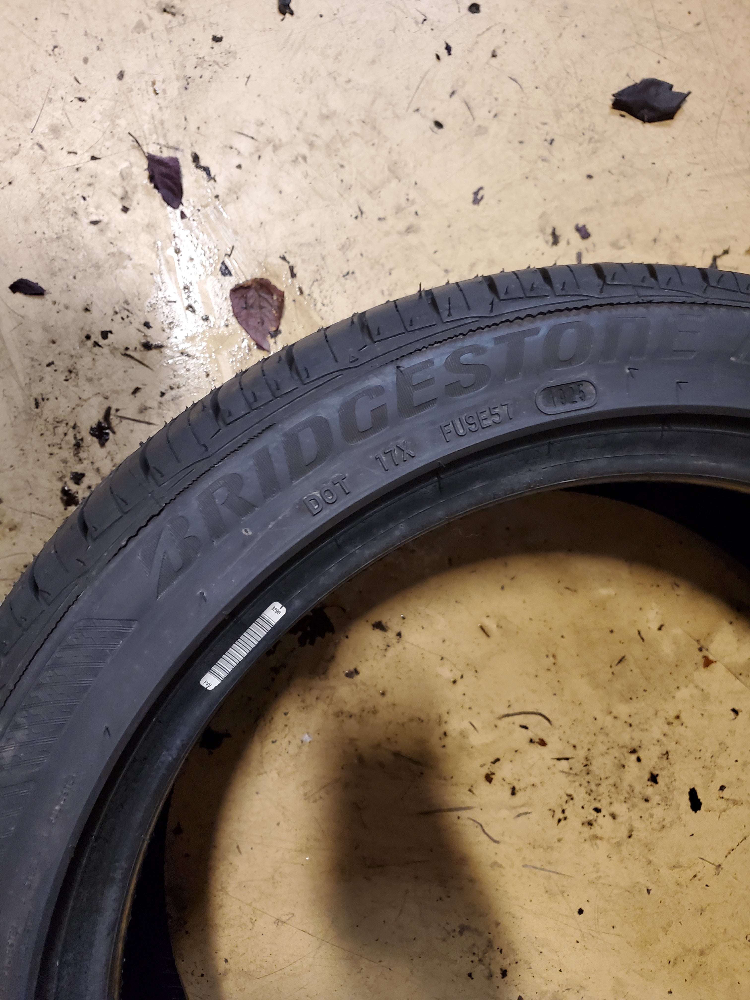BRIDGESTONE TURANZA EL440 BSW P 235 45 18 94V ALL SEASON TIRE 000220
