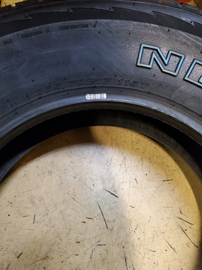 NOS NEXEN ROADIAN HTX RH5 OWL P 265 70 17 115T HIGHWAY TIRE 11730NXK