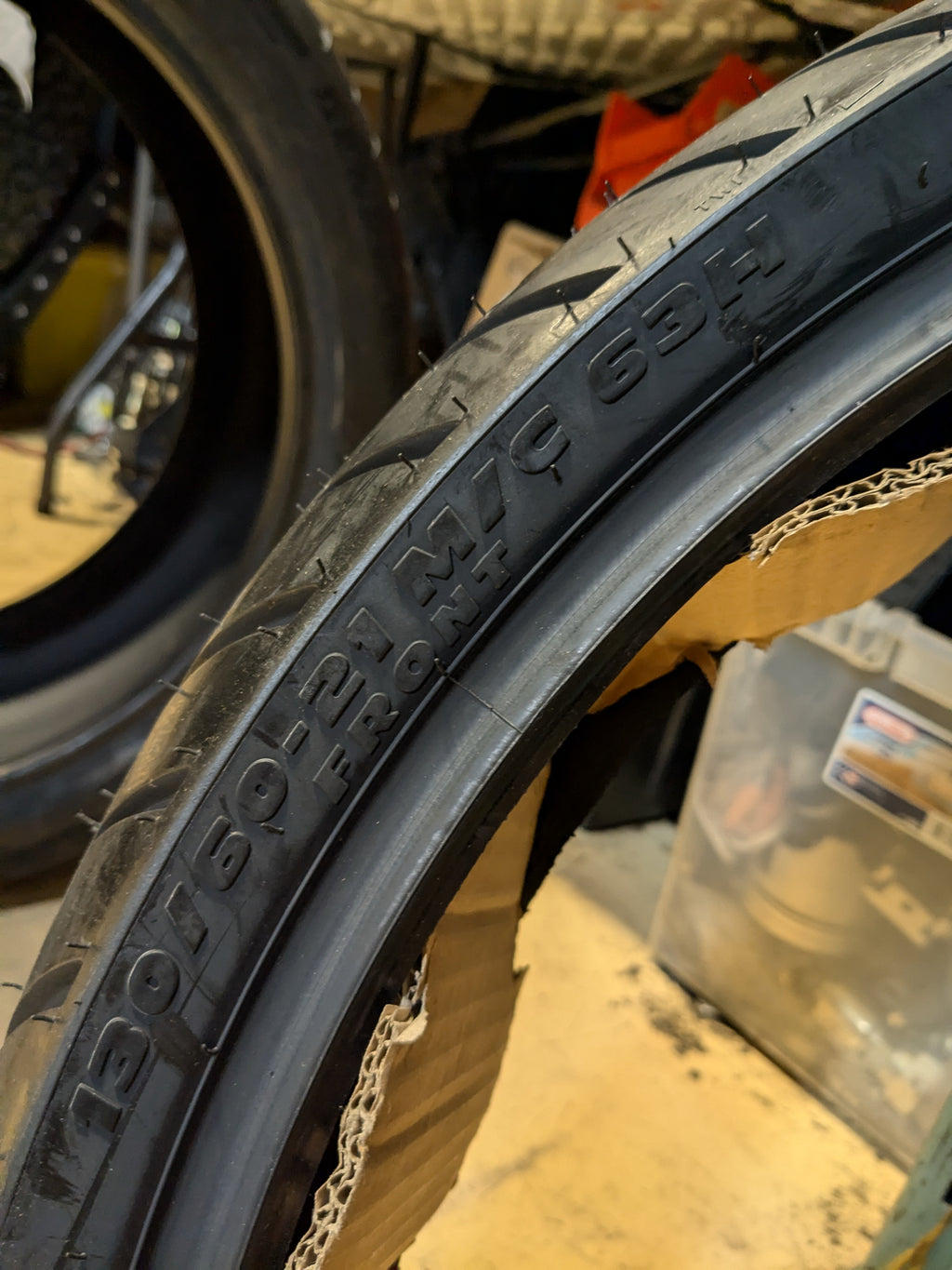 METZELER ME888 MARATHON ULTRA 130 60 21 63H FRONT MOTORCYCLE TIRE 4195300