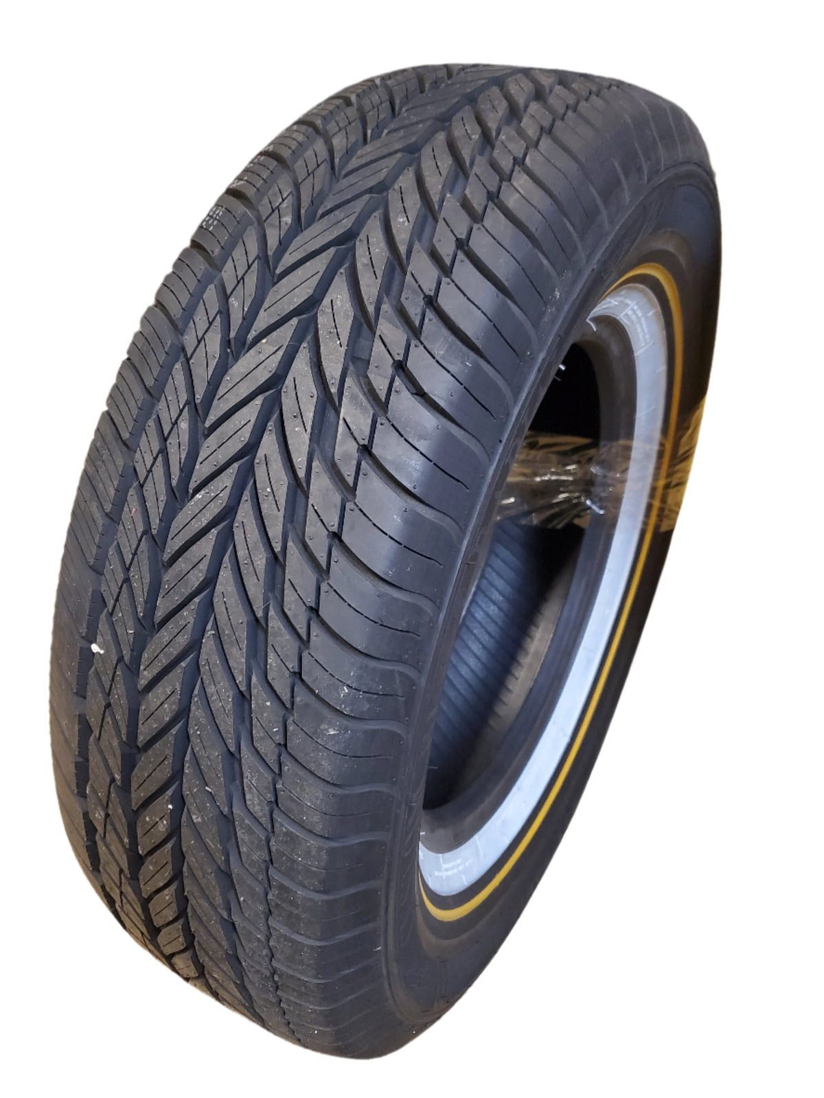 VOGUE CUSTOM BUILT RADIAL BSW P 235 70 15 106H XL TOURING TIRE 03182981