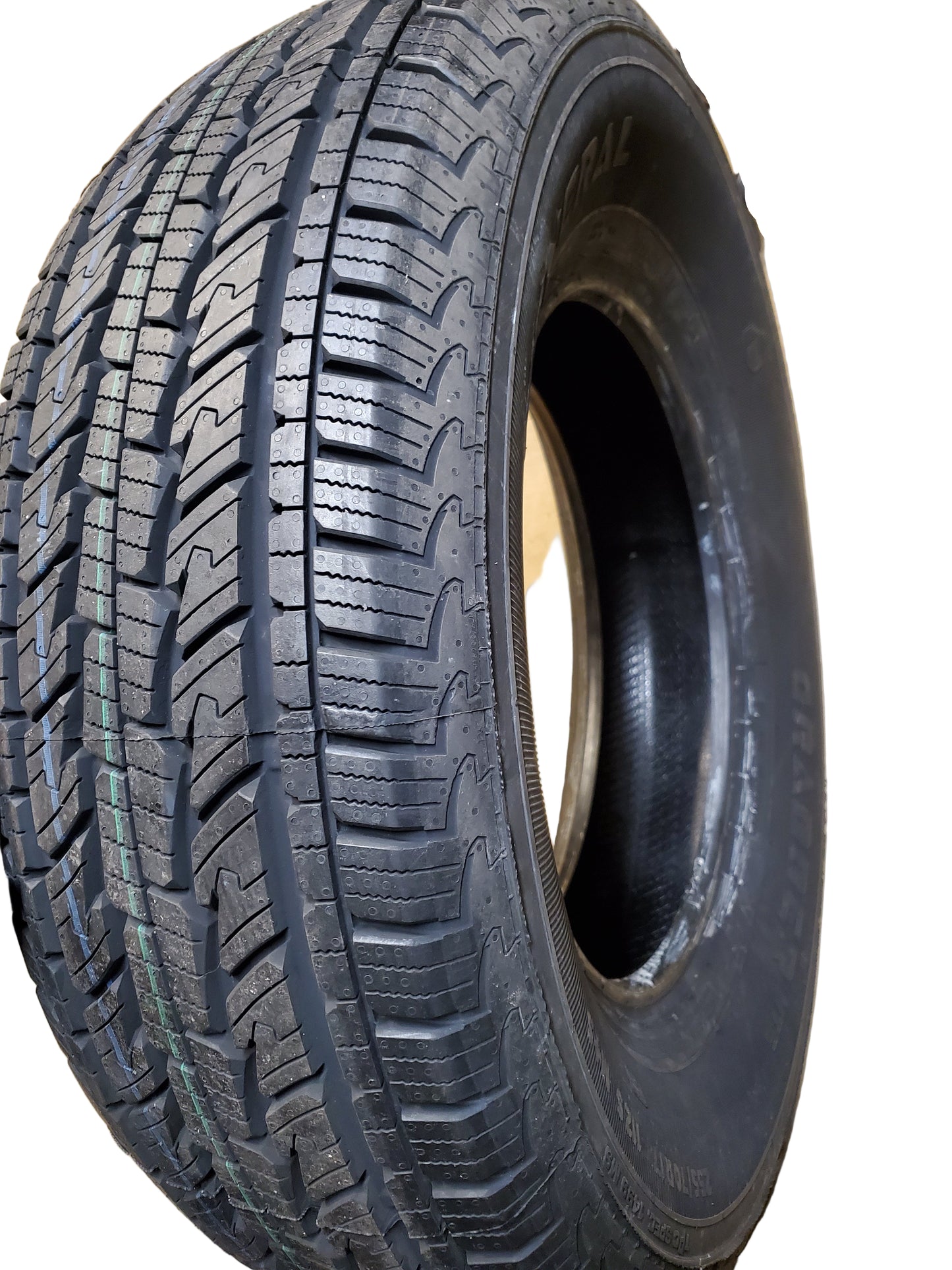 2 GENERAL GRABBER HTS BSW P 255 70 17 112S ALL SEASON TIRE 04509000000