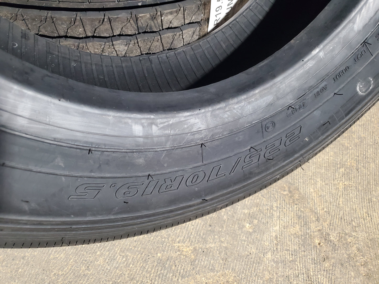 THUNDERER RA401 BSW LT 225 70 19.5 128/126M 14PLY COMMERCIAL TIRE TH9005