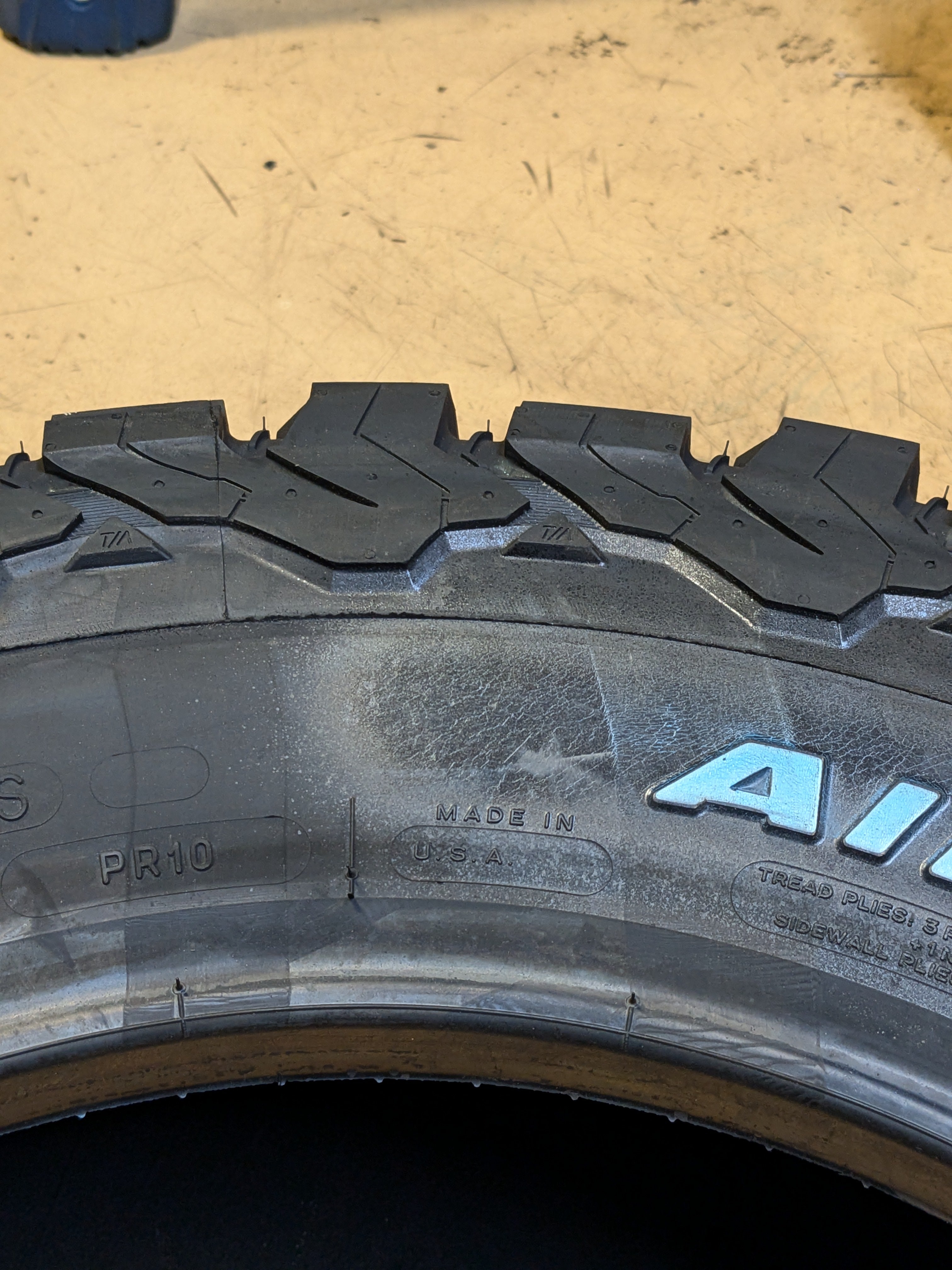 (KSL ONLY) BFGOODRICH ALL TERRAIN T/A KO2 RWL LT 265 65 17 120/117S LRE 10 PLY ALL TERRAIN TIRE 16681