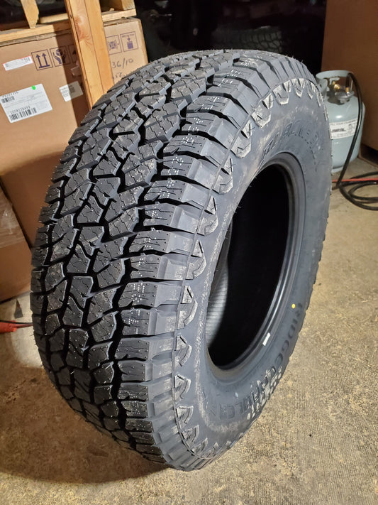 BLACKHAWK RIDGECRAWLER A/T BSW LT 285 70 17 126/123S 10PLY ALL TERRAIN TIRE 4120869V