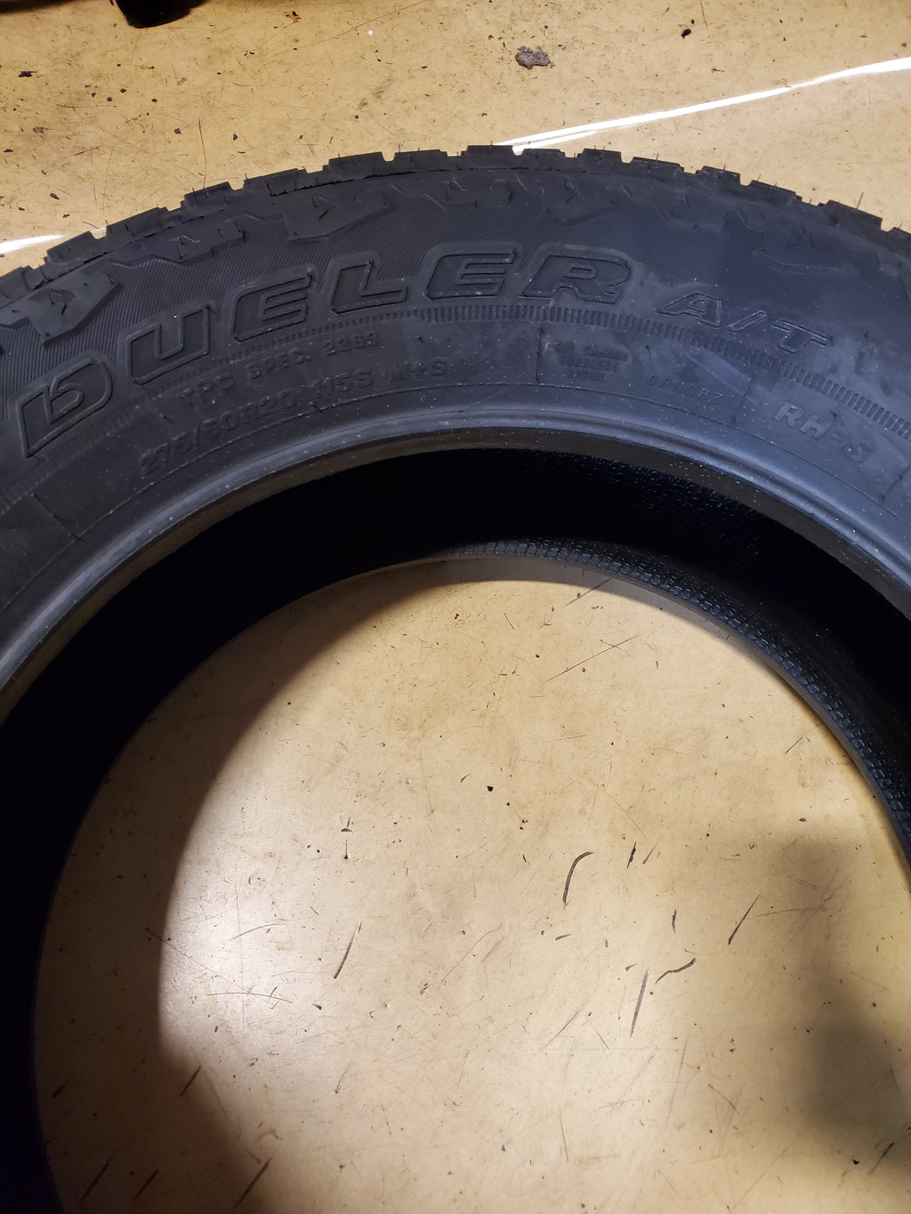 BRIDGESTONE DUELER A/T RH-S BSW P 275 60 20 115S ALL TERRAIN TIRE 005493