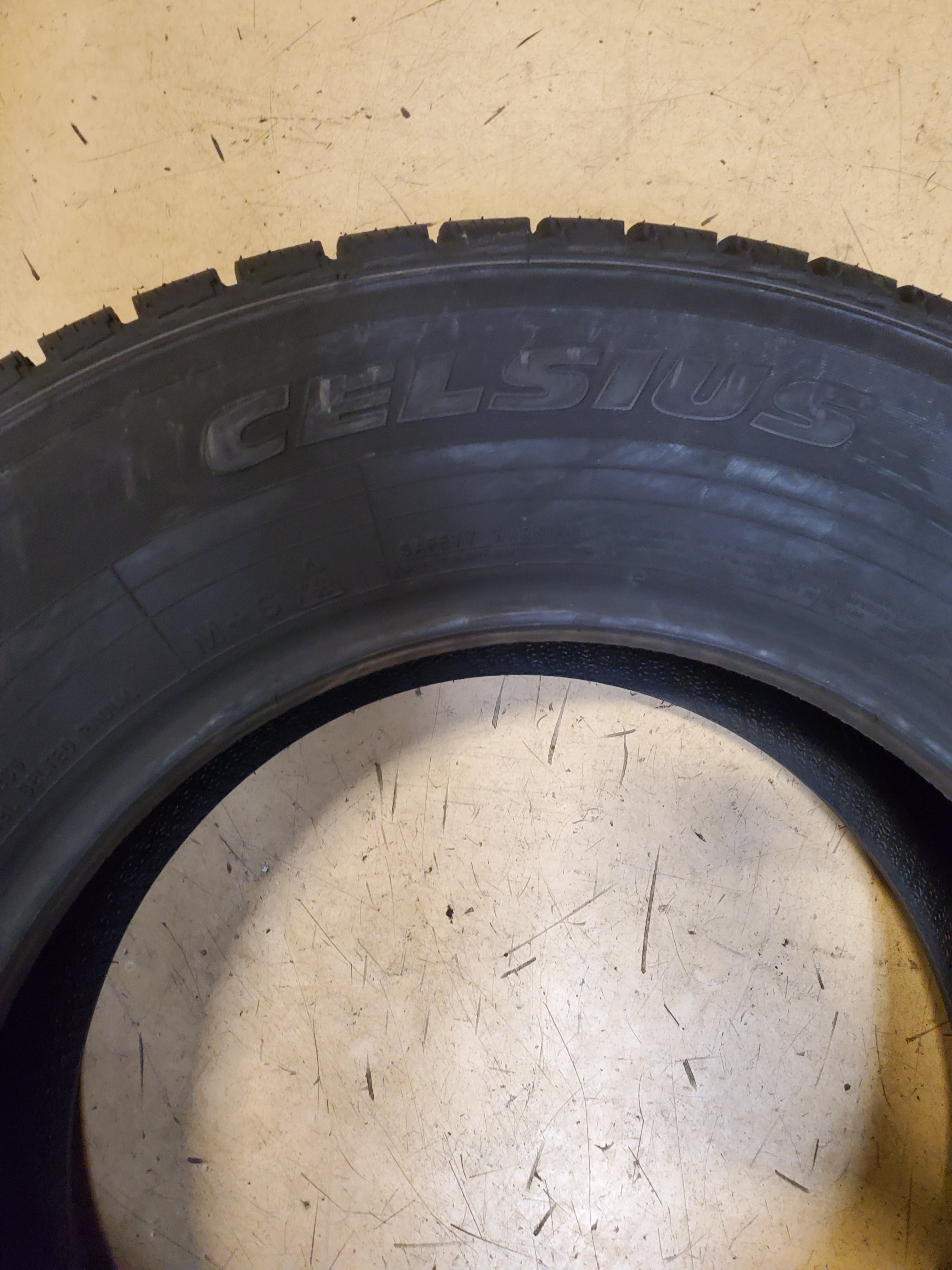 NOS TOYO CELSIUS BSW P 235 65 16 103T ALL WEATHER TIRE 243610