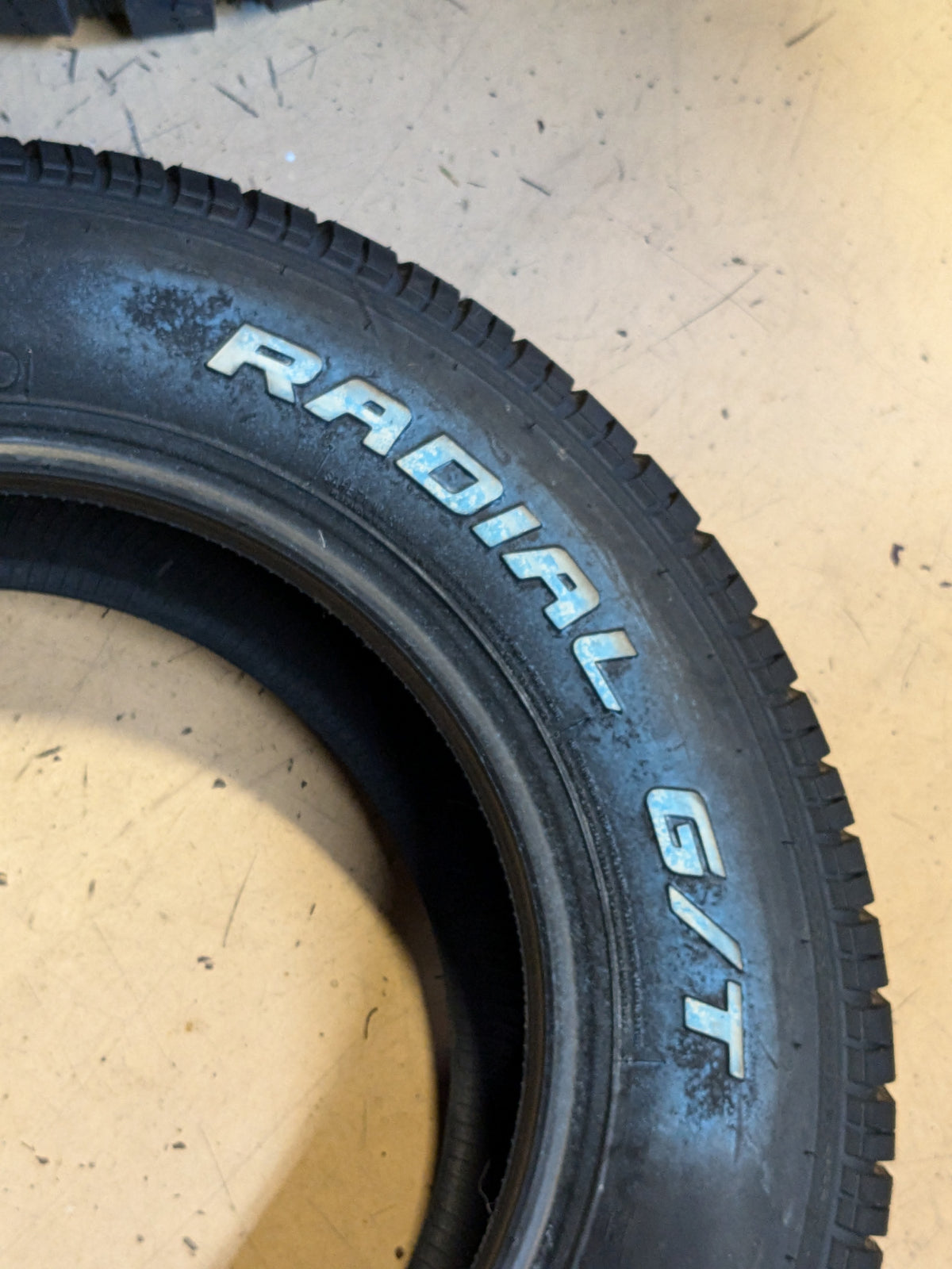 COOPER COBRA RADIAL GT RWL P 215 65 15 95T ALL SEASON TIRE 160009024