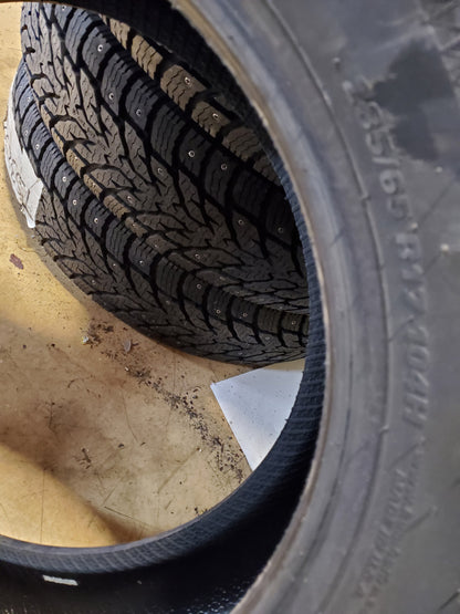 KUMHO CRUGEN HP71 BSW P 235 65 17 104H ALL SEASON TIRE 2282512