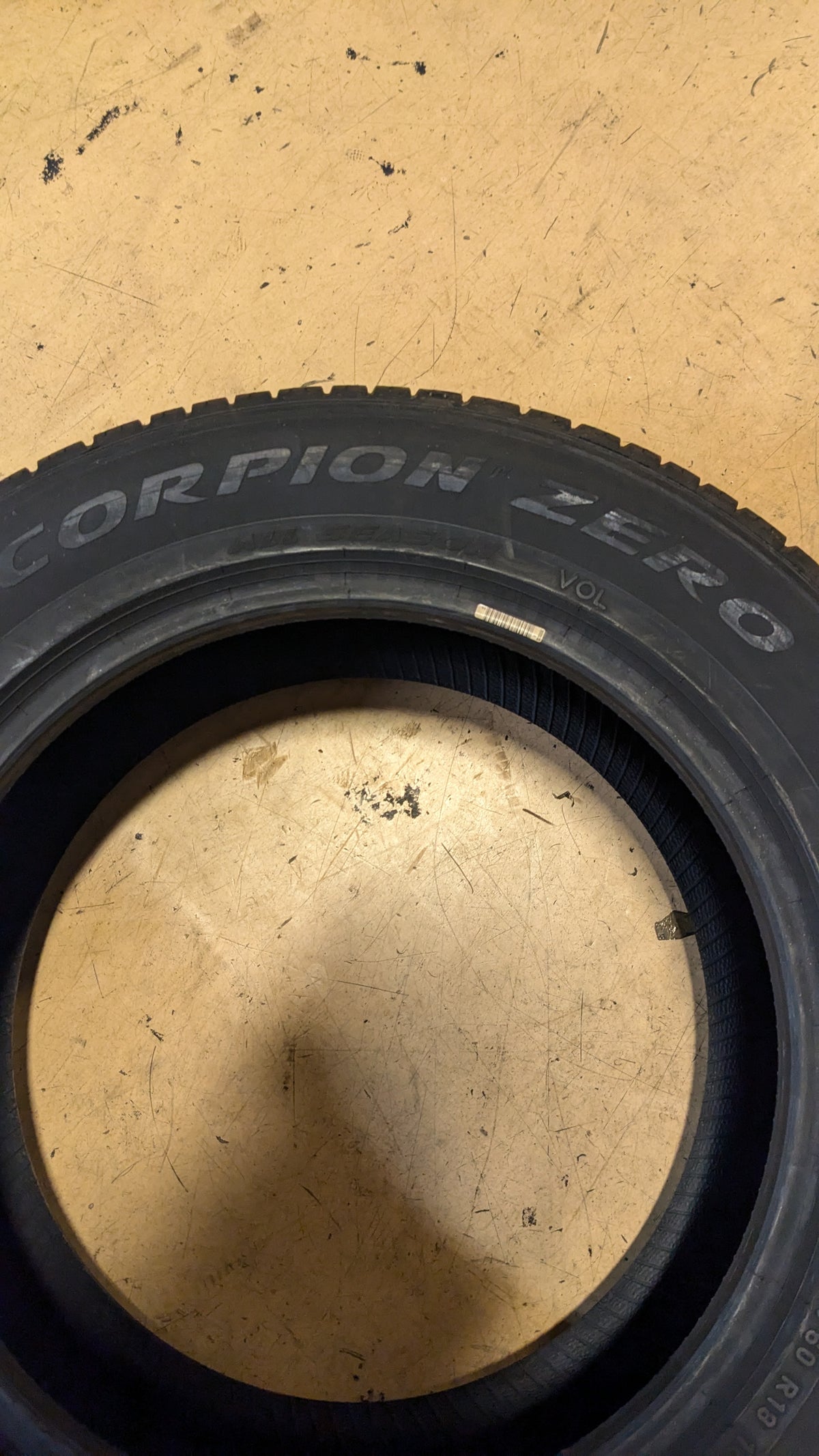 PIRELLI SCORPION ZERO A/S BSW P 235 60 18 103V ALL SEASON TIRE 2682500