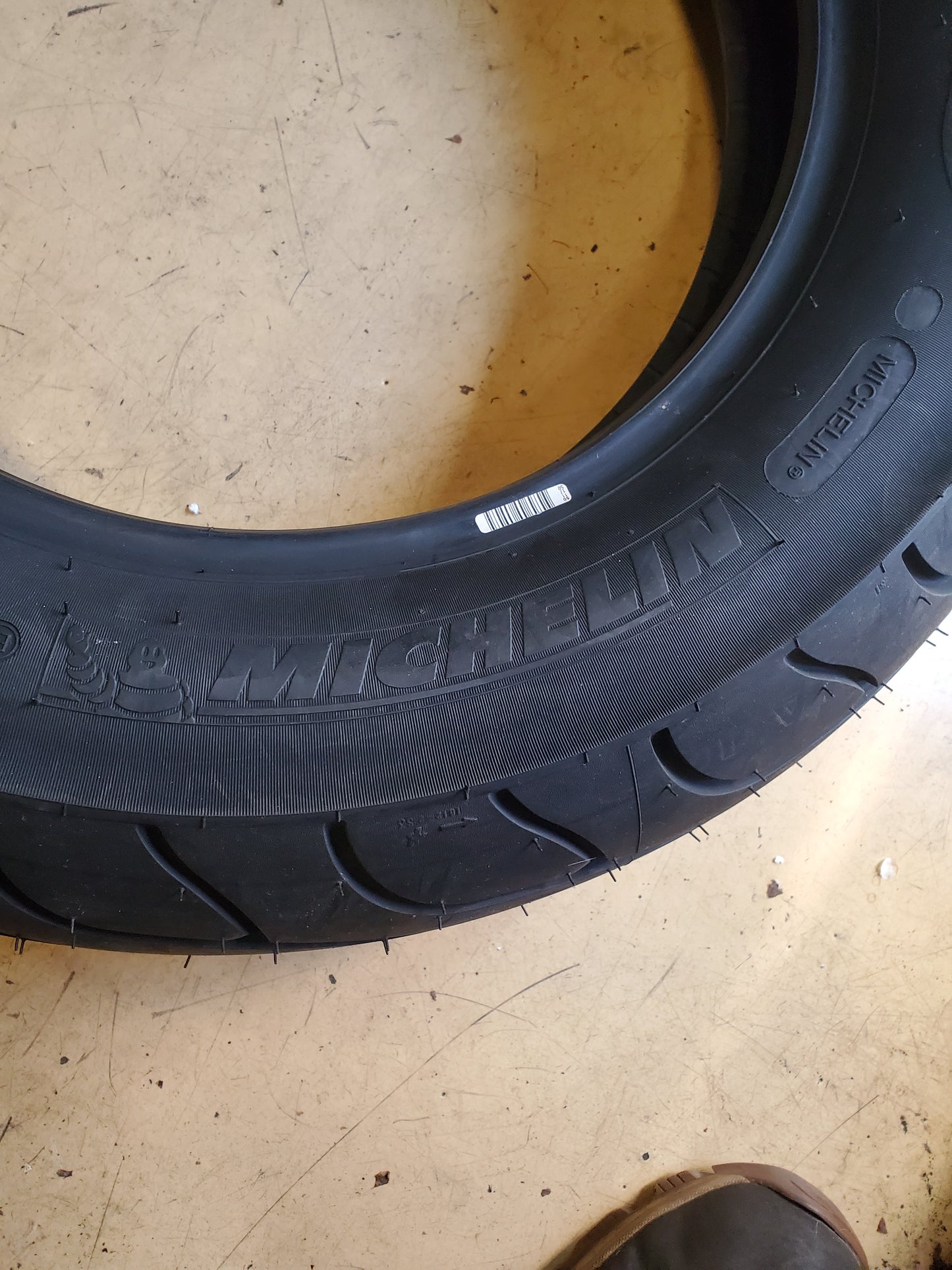 MICHELIN COMMANDER II BSW 170 80 15 77H REAR MOTORCYCLE TIRE 25755