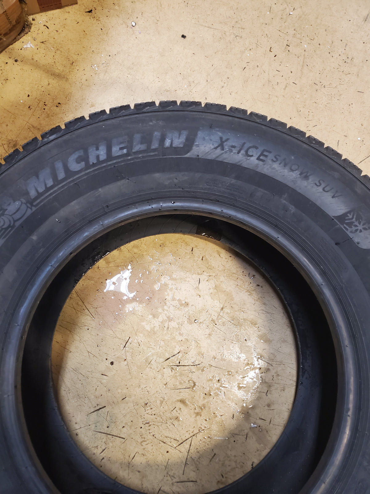 2 MICHELIN X-ICE SNOW SUV BSW P 265 65 17 112T WINTER TIRE 12406