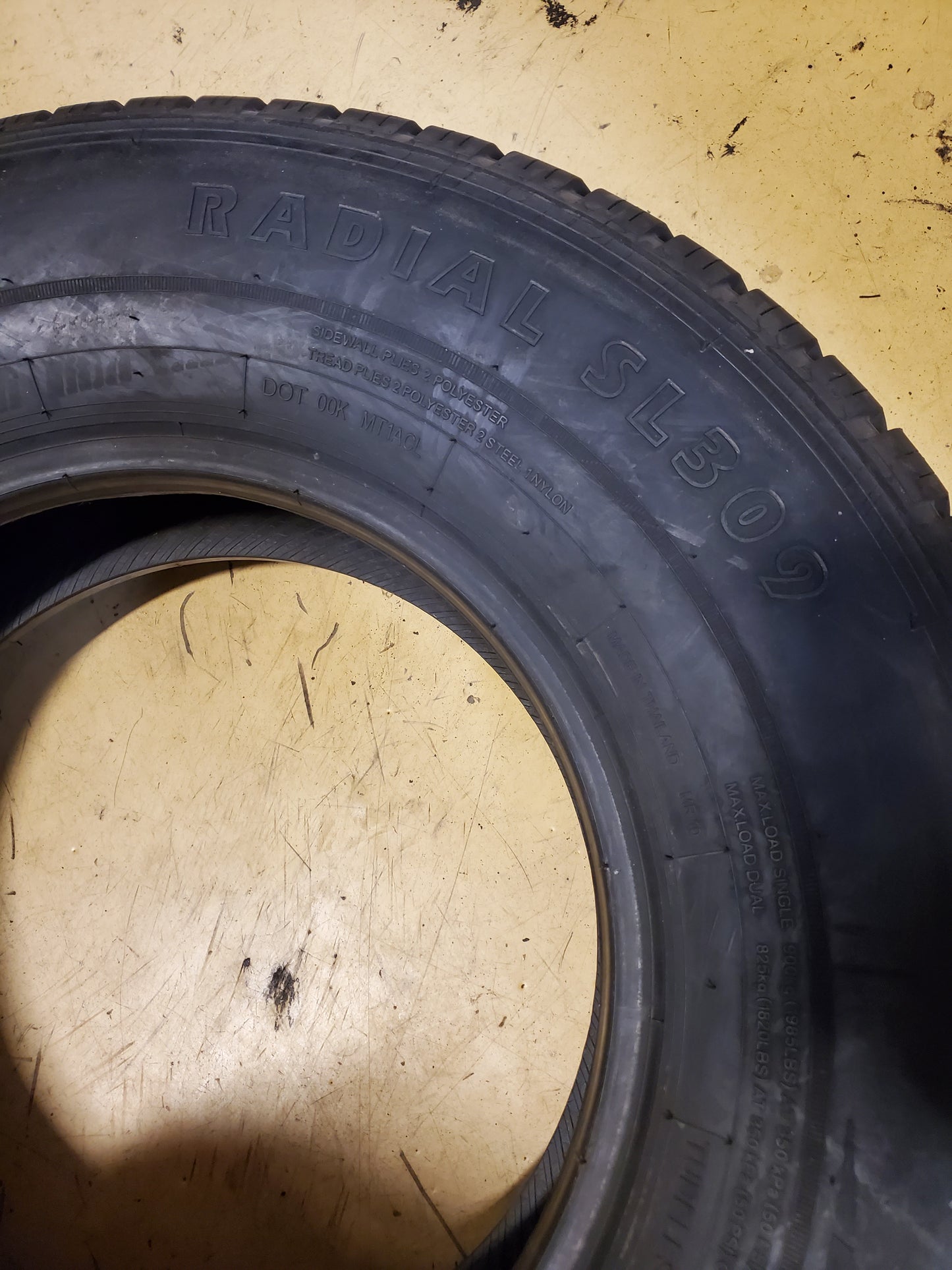 NOS WESTLAKE RADIAL SL309 LT 235 75 15 104/101Q 6PLY ALL SEASON TIRE 22260023