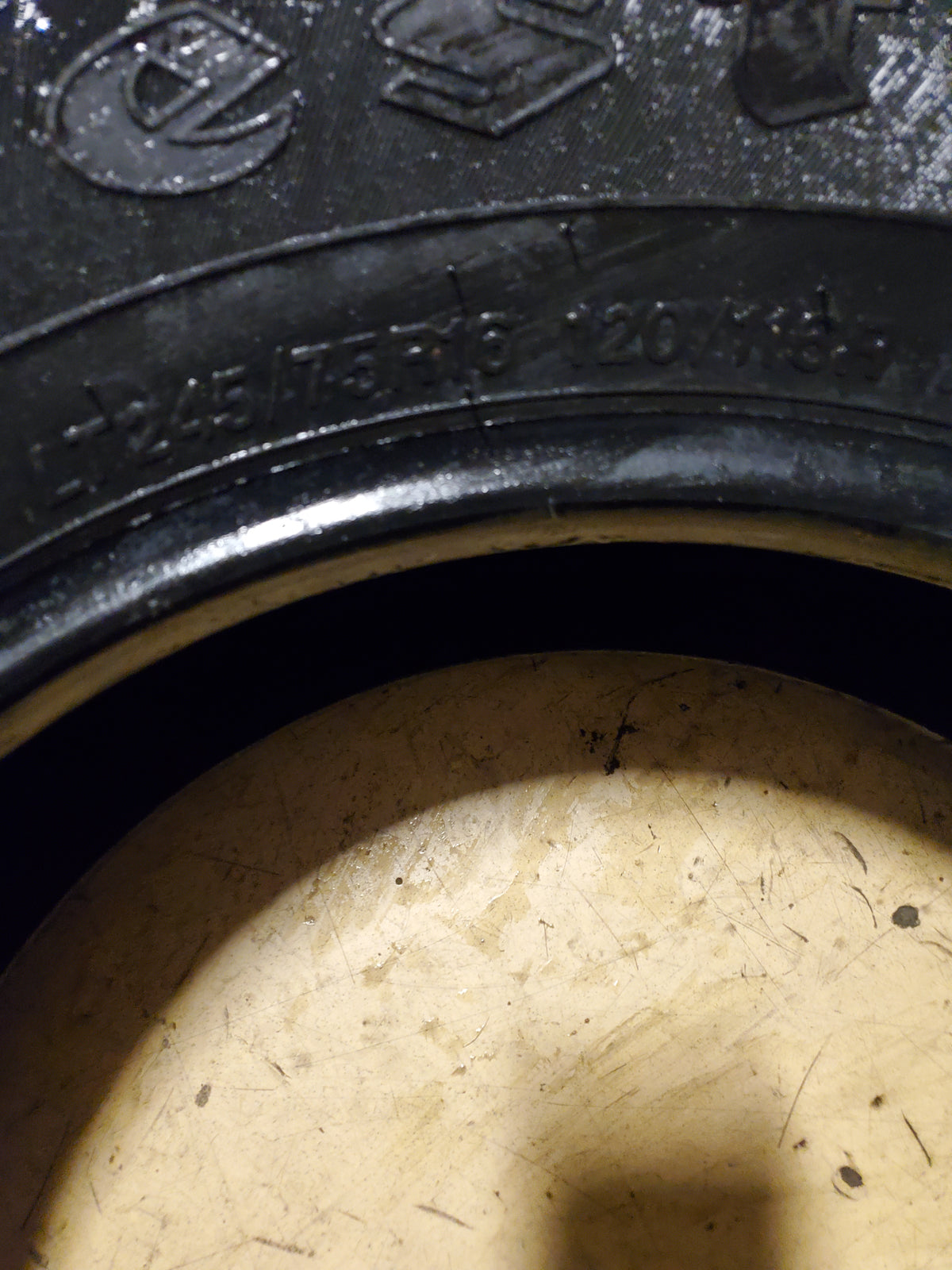 FIRESTONE TRANSFORCE AT2 BSW LT 245 75 16 120/116R 10PLY ALL TERRAIN TIRE 000181
