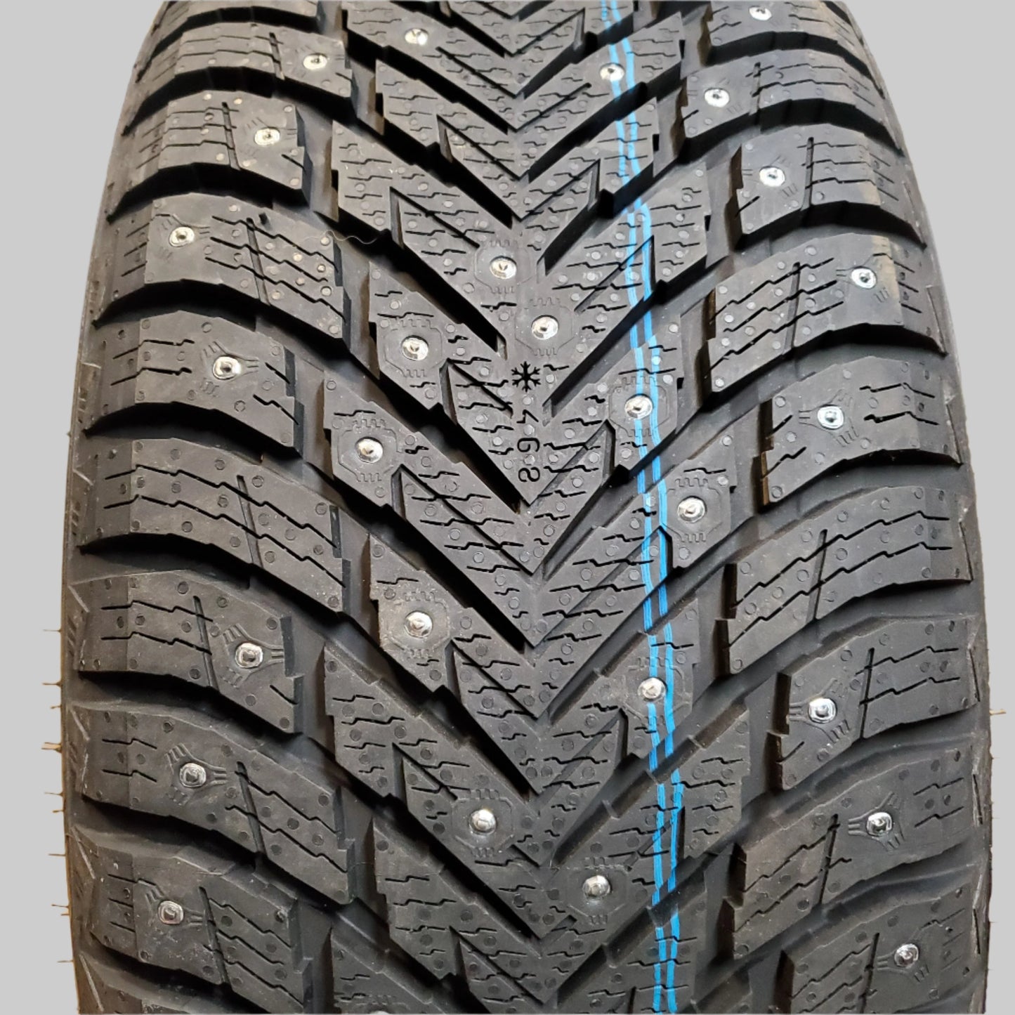 2 NOKIAN HAKKAPELIITTA 10 SUV STUDDED P 255 55 19 111T XL SNOW WINTER TIRES TS32504