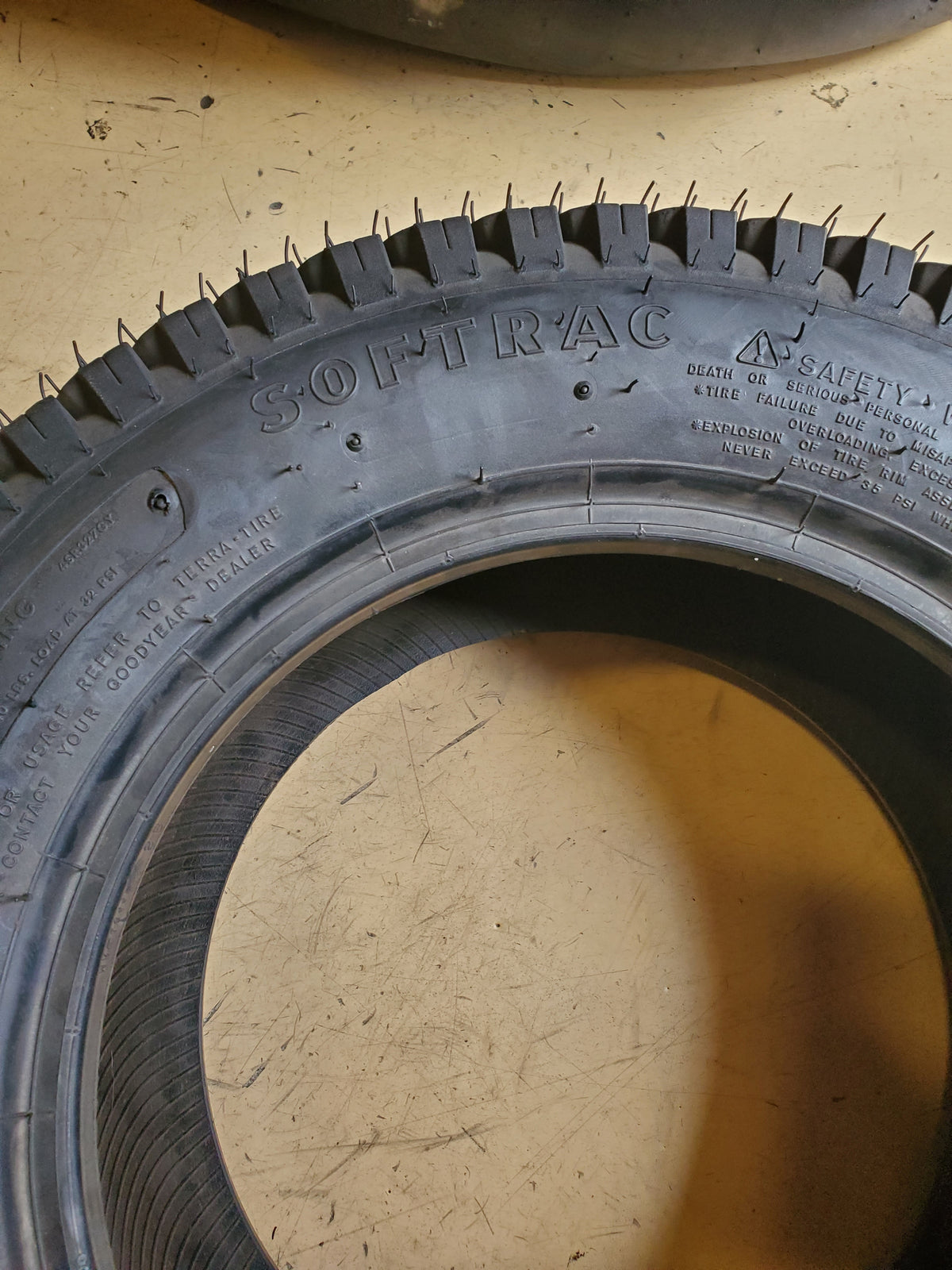 NOS GOODYEAR SOFTRAC BSW 25 8.5 14 6PLY FARM TIRE 4SR327