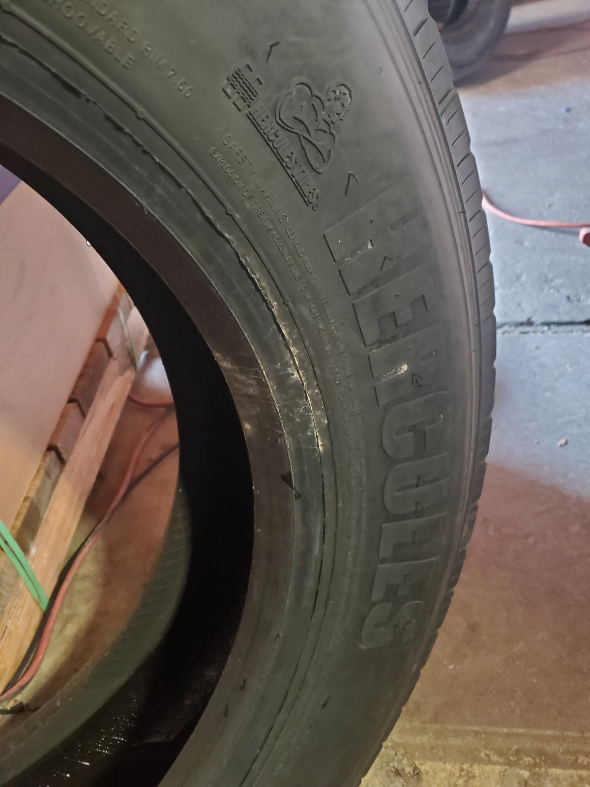 HERCULES STRONG GUARD HRA BSW LT 245 75 22.5 134/131L 14PLY ALL POSITION TIRE 98523