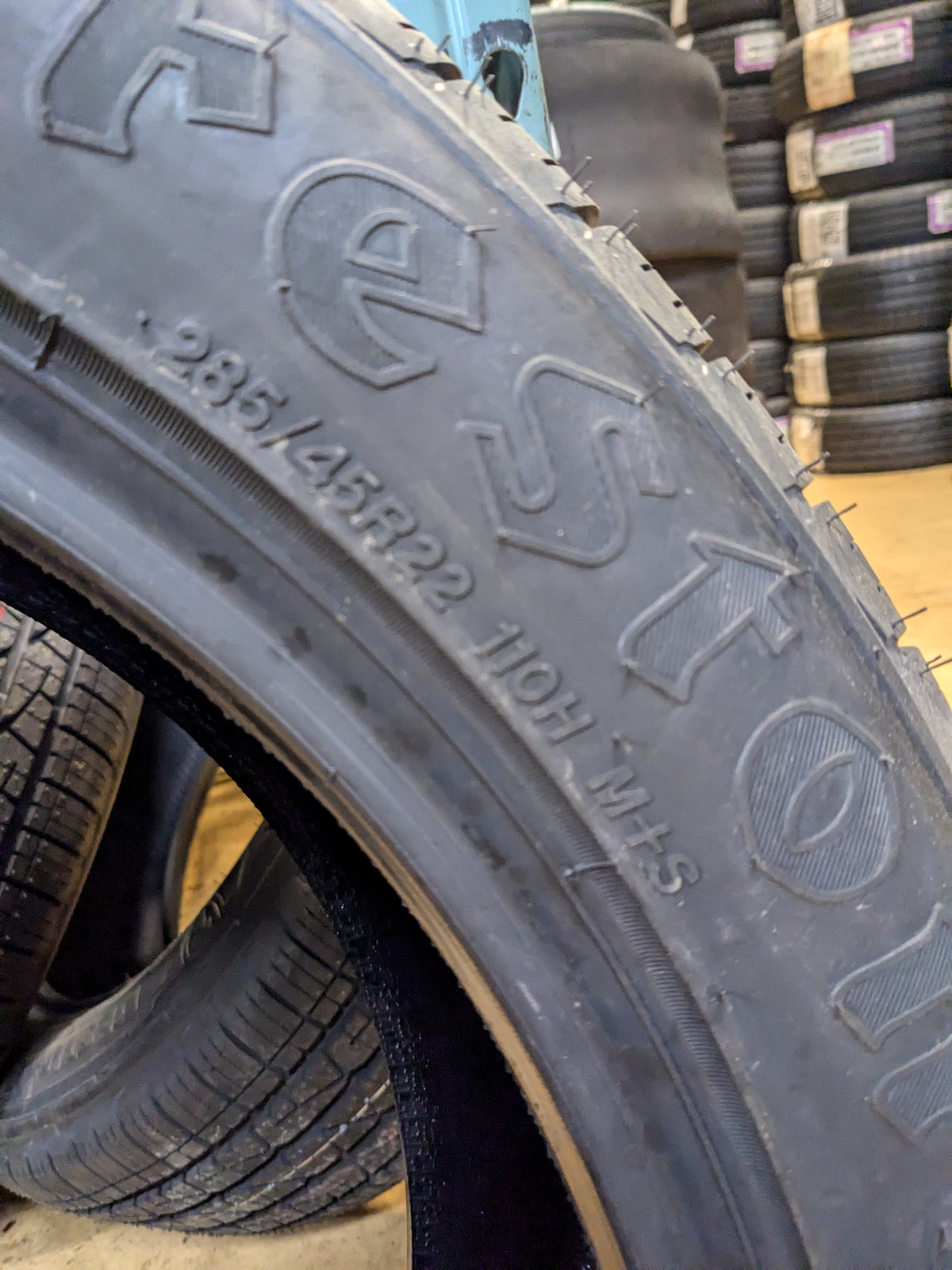 FIRESTONE DESTINATION LE3 BSW P 285 45 22 110H SL ALL SEASON TIRE 005413