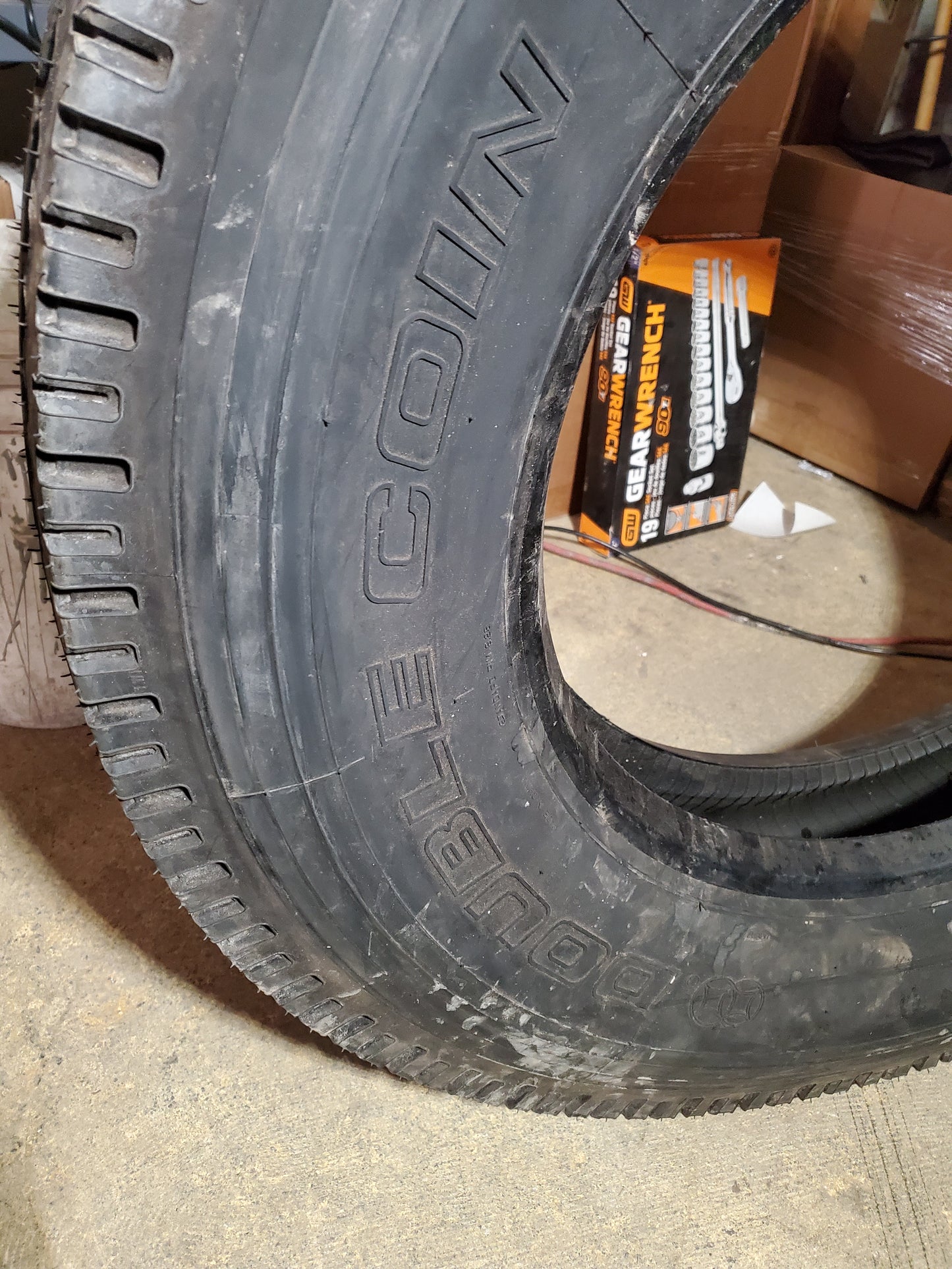 DOUBLE COIN RLB400 BSW LT 285 75 24.5 144/141J 14PLY COMMERCIAL TIRE 1133481255