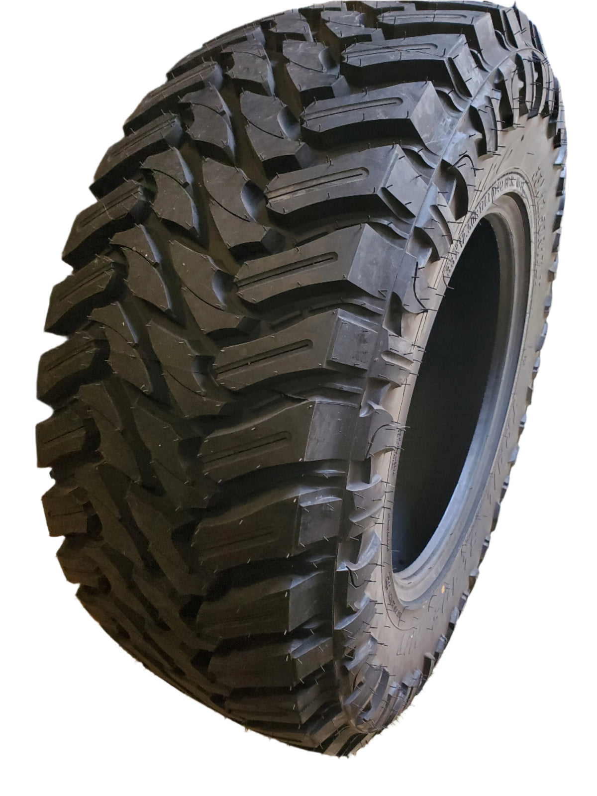 ATTURO TRAIL BLADE M/T BSW LT 33 12.5 17 114Q MUD TIRE TBMTI0039604