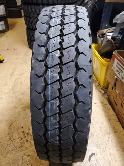 SUMITOMO ST 918 BSW  225 70 19.5 128/126M 14PLY DRIVE TIRE 5531782