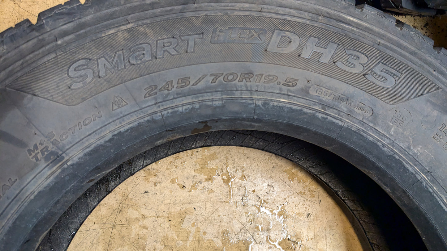 HANKOOK SMART FLEX DH35 BSW LT 245 70 19.5 136/134M 14PLY DRIVE TIRE 3003716