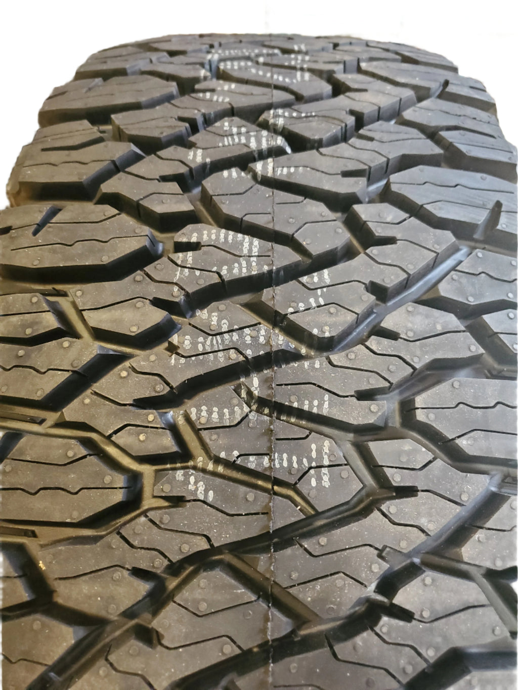 (KSL ONLY) 2 BFGOODRICH ALL-TERRAIN T/A KO3 BSW LT 37 12.5 20 128R 12PLY TIRE 01731