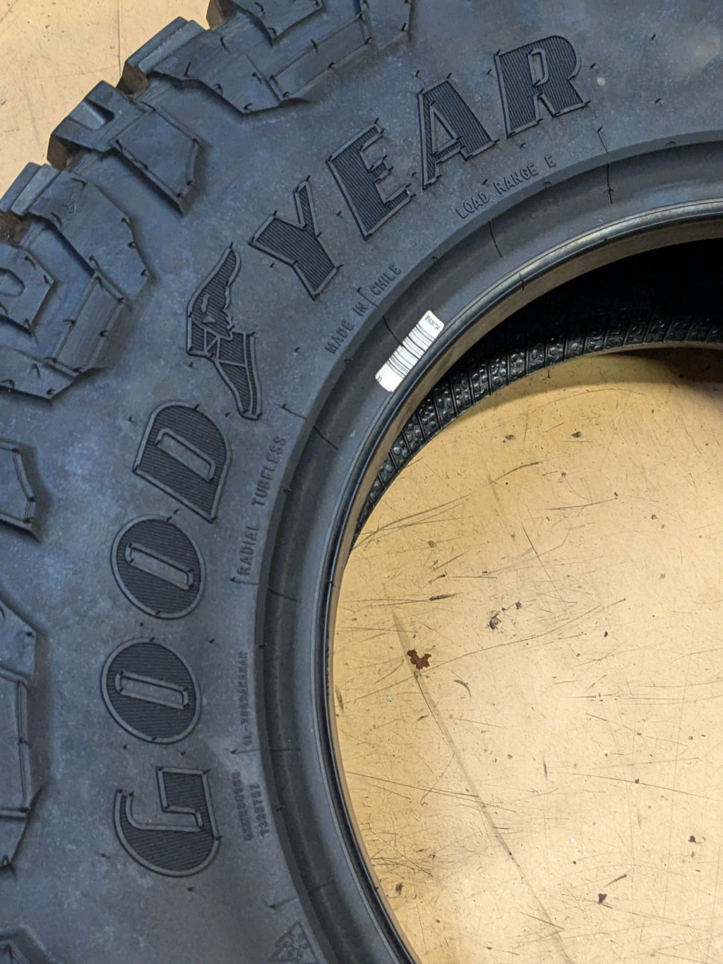 GOODYEAR WRANGLER DURATRAC RT LT 245 75 16 120/116S RUGGED TERRAIN TIRE 176103991