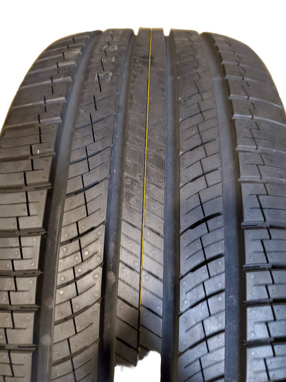 NEXEN ROADIAN GTX BSW P 275 45 20 110V XL ALL SEASON TIRE 17408NXK