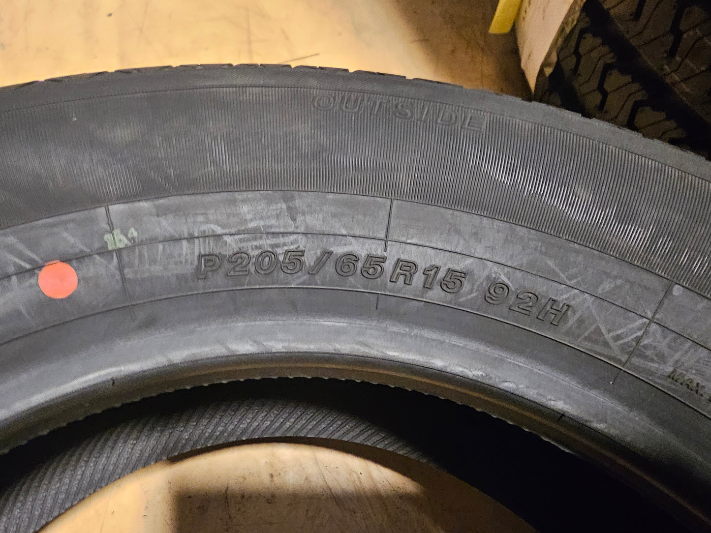 2 NOS YOKOHAMA AVID ASCEND GT 205 65 15 92H SL ALL SEASON TIRES 32707
