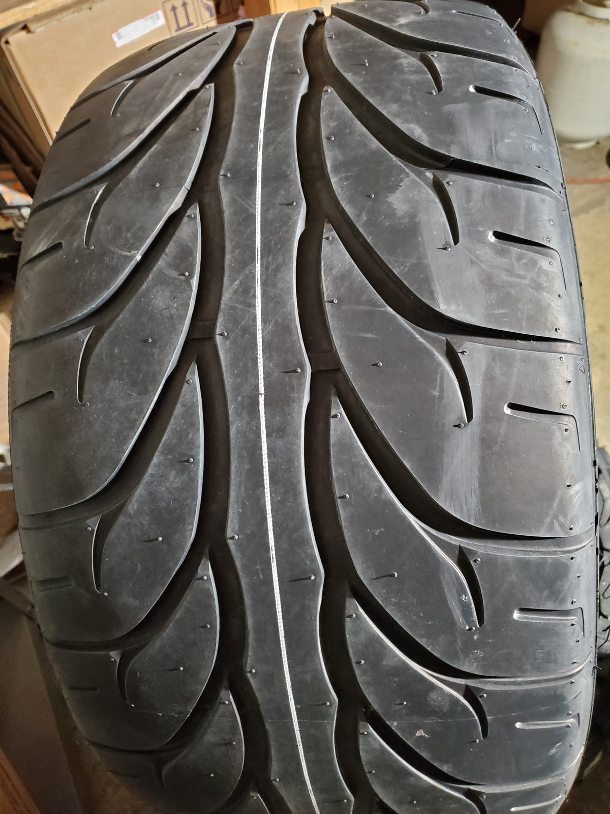 KENDA VEZDA UHP MAX SUMMER KR20A BSW P 295 40 18 103W RACING TIRE 20AX06