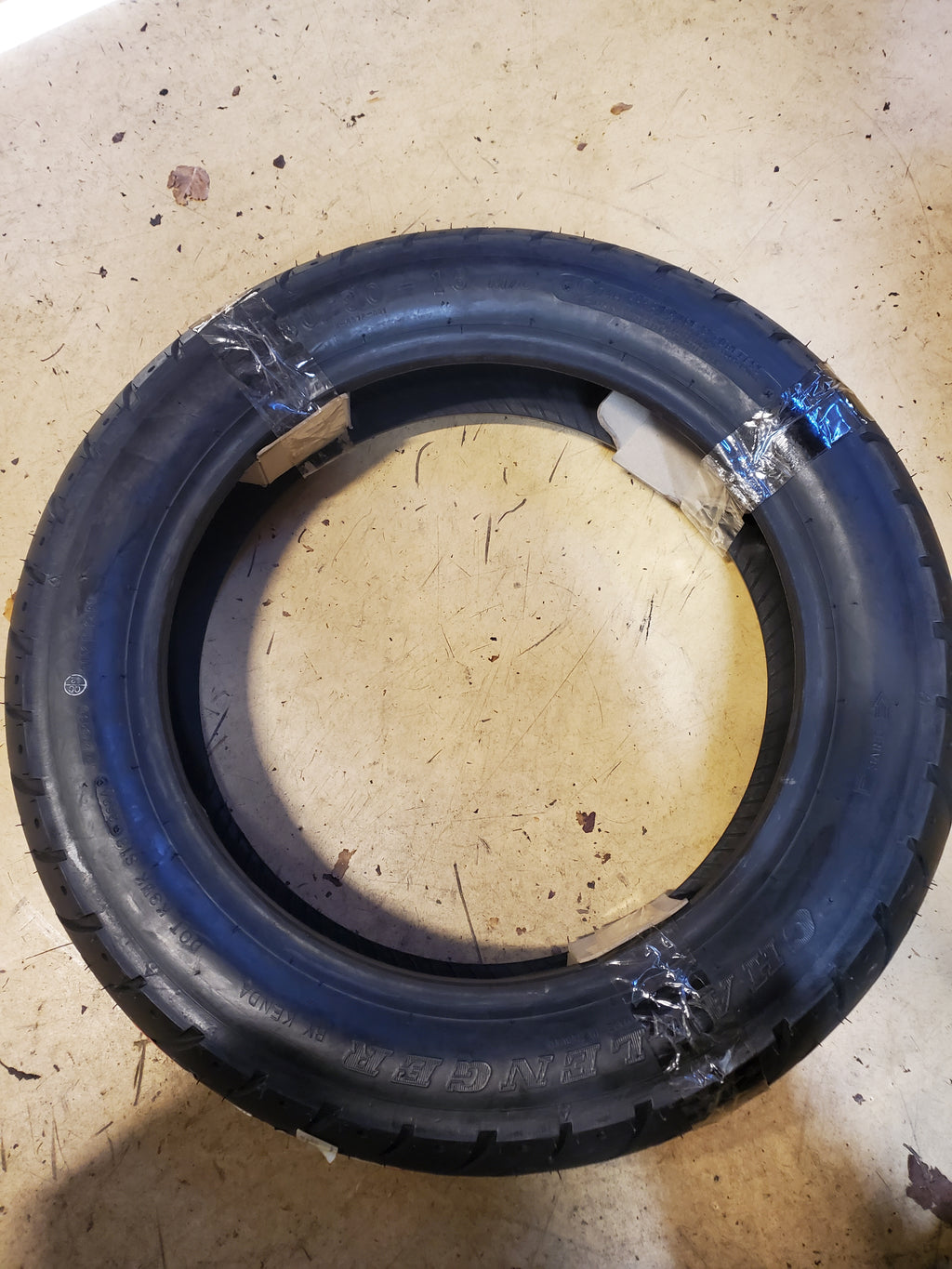 KENDA K657F BSW 130 90 16 74H FRONT MOTORCYCLE TIRE 046571618C1