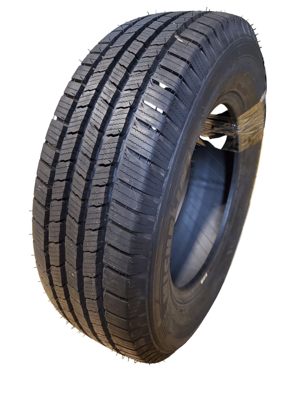 MICHELIN DEFENDER LTX BSW P 235 70 17 XL 109T ALL SEASON TIRE 82879