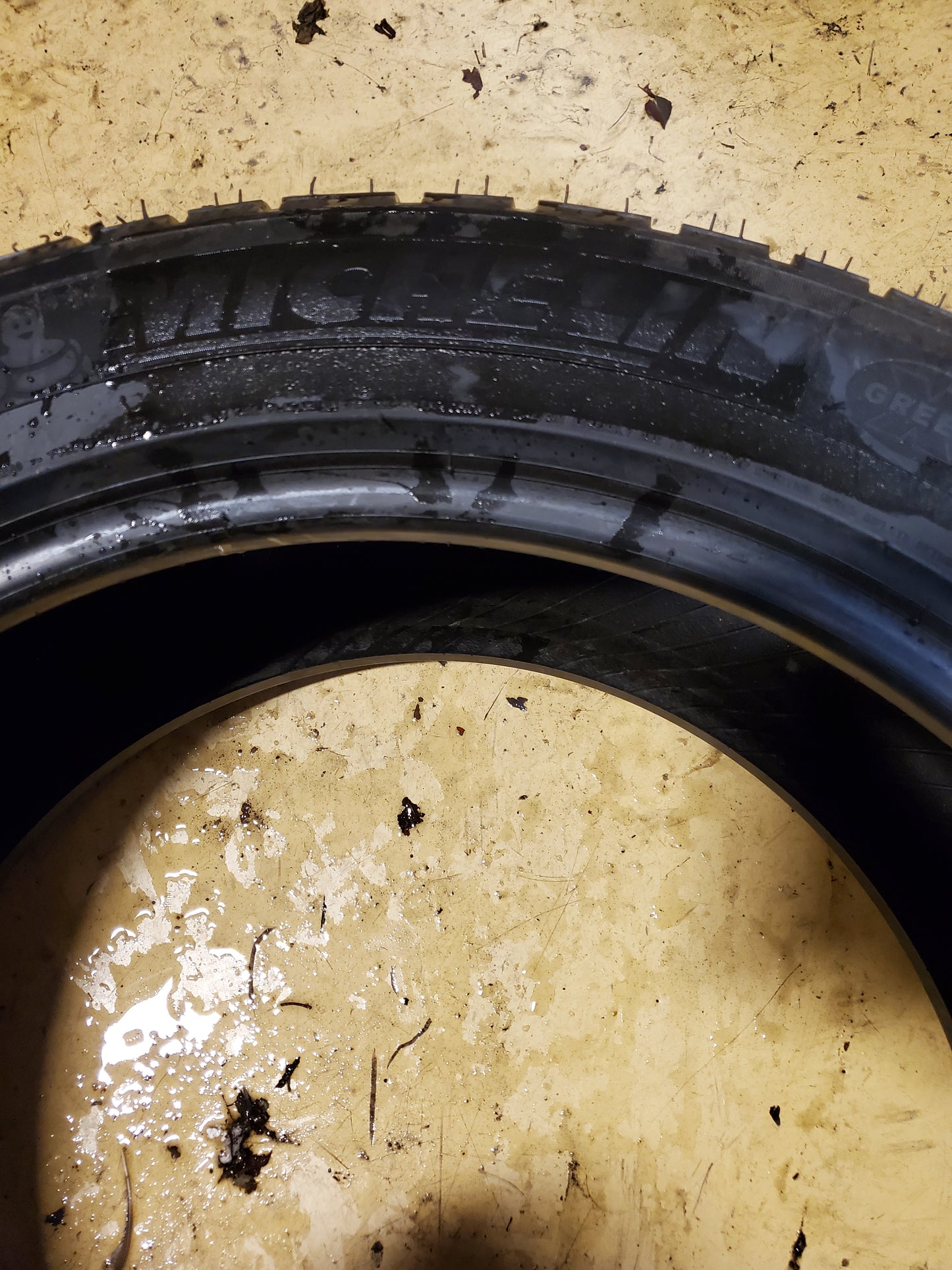 NOS MICHELIN PILOT ALPIN PA4 BSW P 265 45 19 105V XL WINTER TIRE 26896