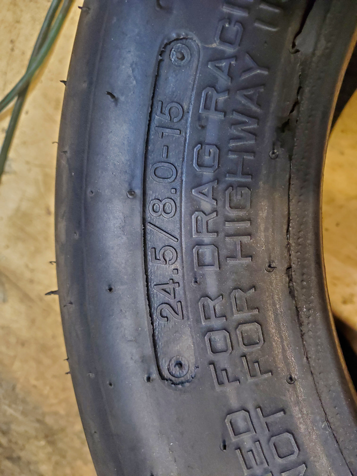 MICKEY THOMPSON ET DRAG BSW 24.5 8 15 DRAG TIRE 250861