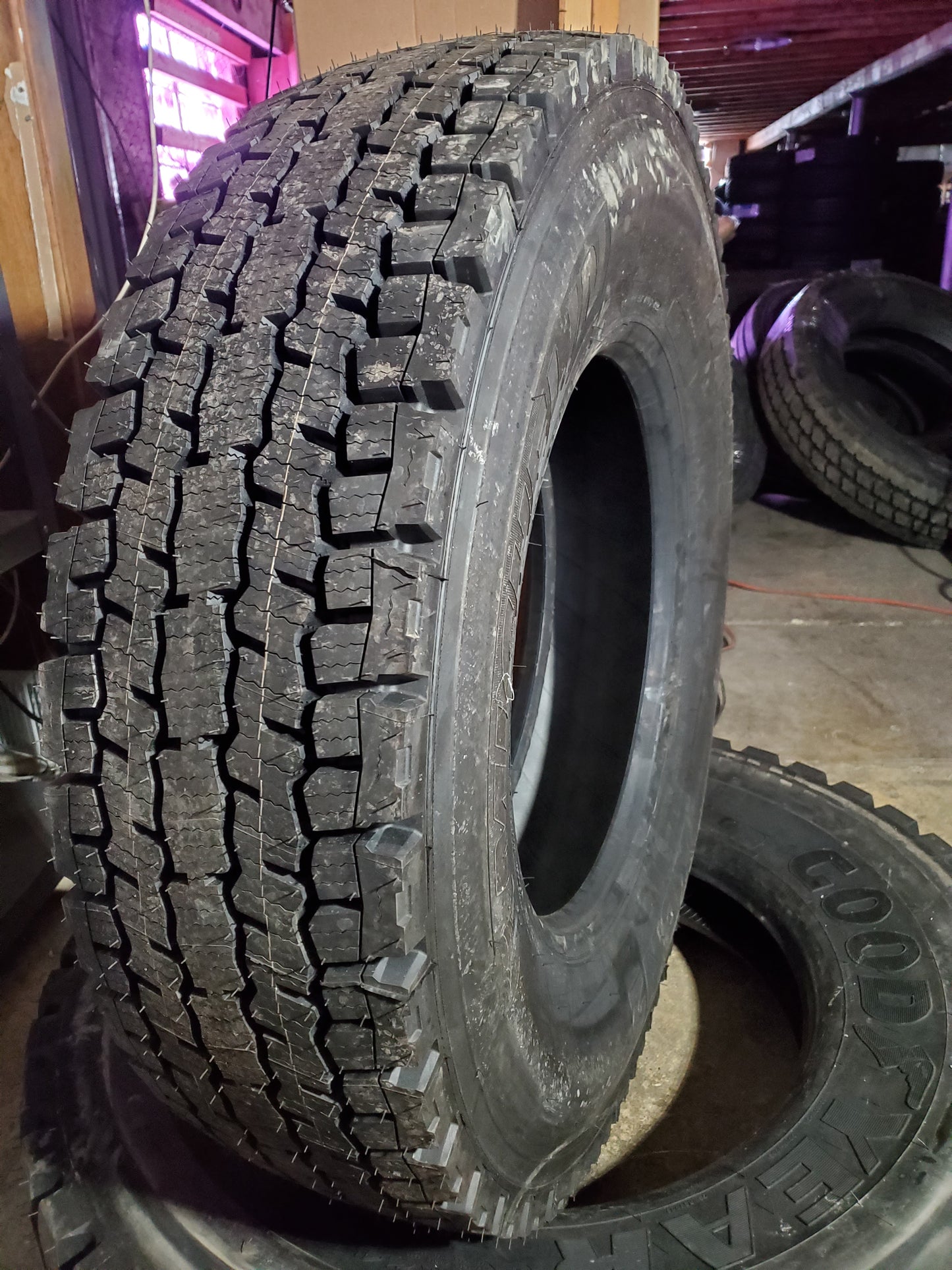 MICHELIN XDN2 BSW LT 11 22.5 16PLY DRIVE TIRE 64321