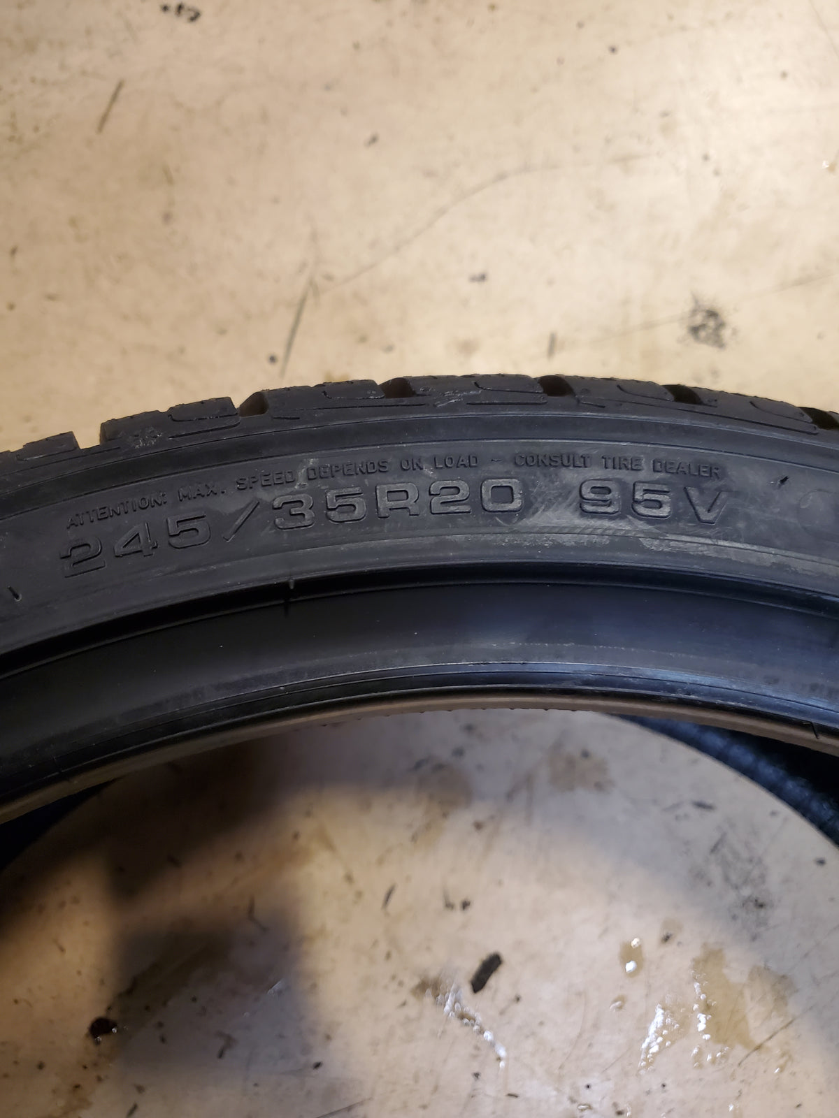 2 GOODYEAR ULTRA GRIP PERFORMANCE BSW P 245 45 20 103V XL WINTER TIRE 653006580