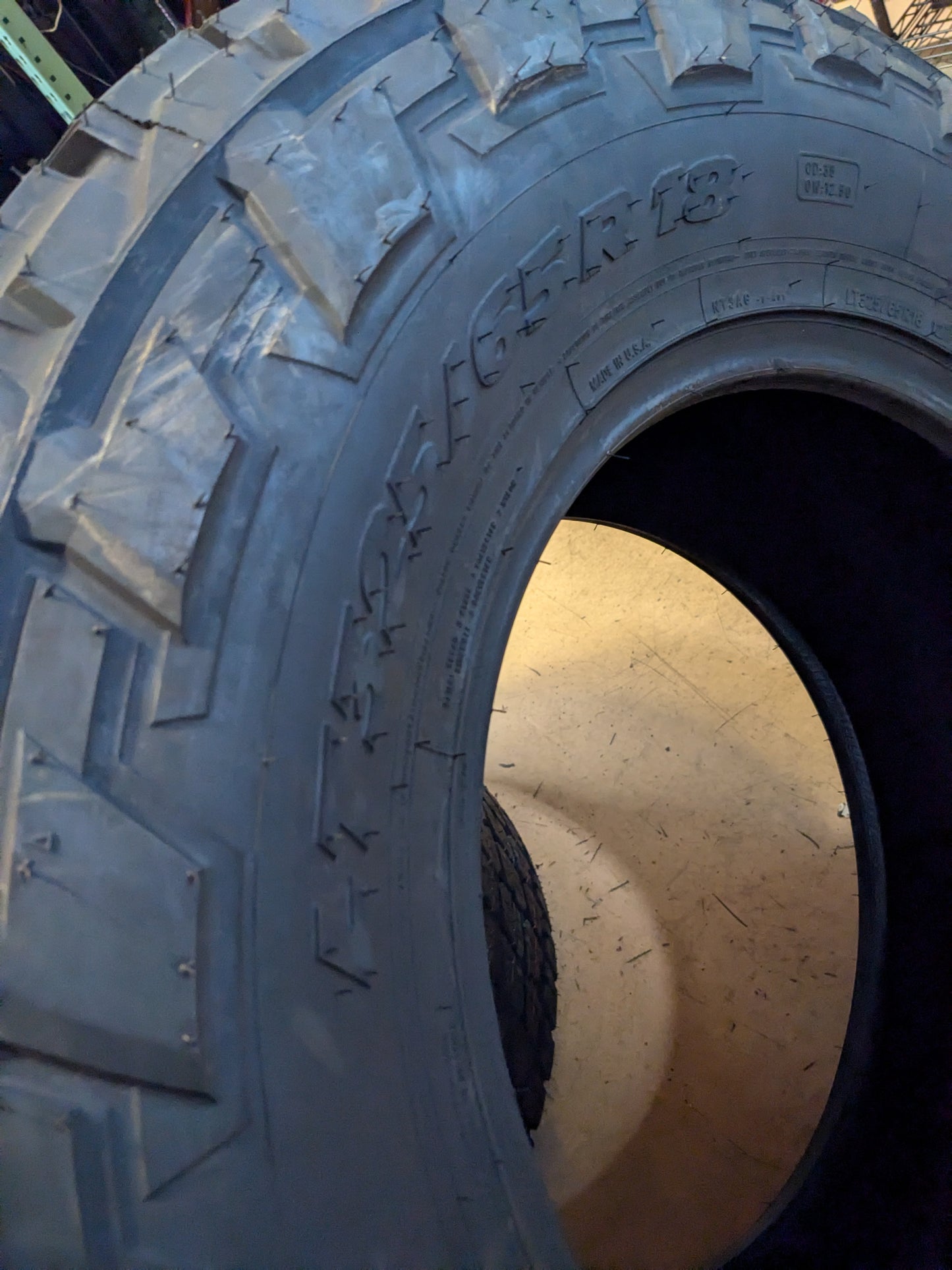 NITTO RECON GRAPPLER A/T BSW LT 325 65 18 127/124R 10PLY ALL TERRAIN TIRE 218630