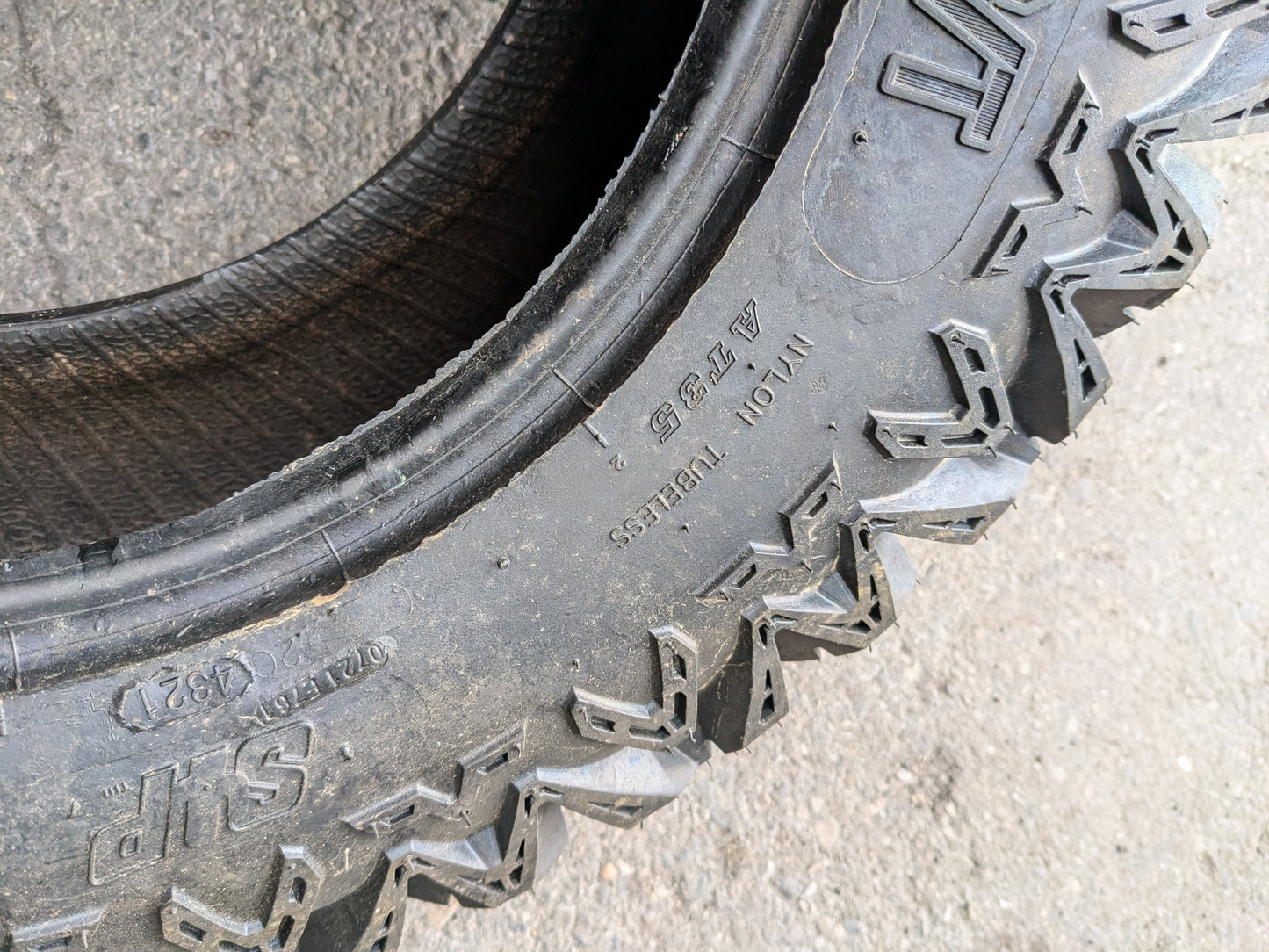 NOS SEDONA RIP SAW R/T AT35 BSW AT 25 8 12 43F ATV/UTV TIRE RS258R12