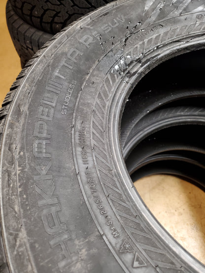 4 NOKIAN HAKKAPELIITTA R5 SUV BSW P 265 70 17 115R  WINTER TIRE T432208