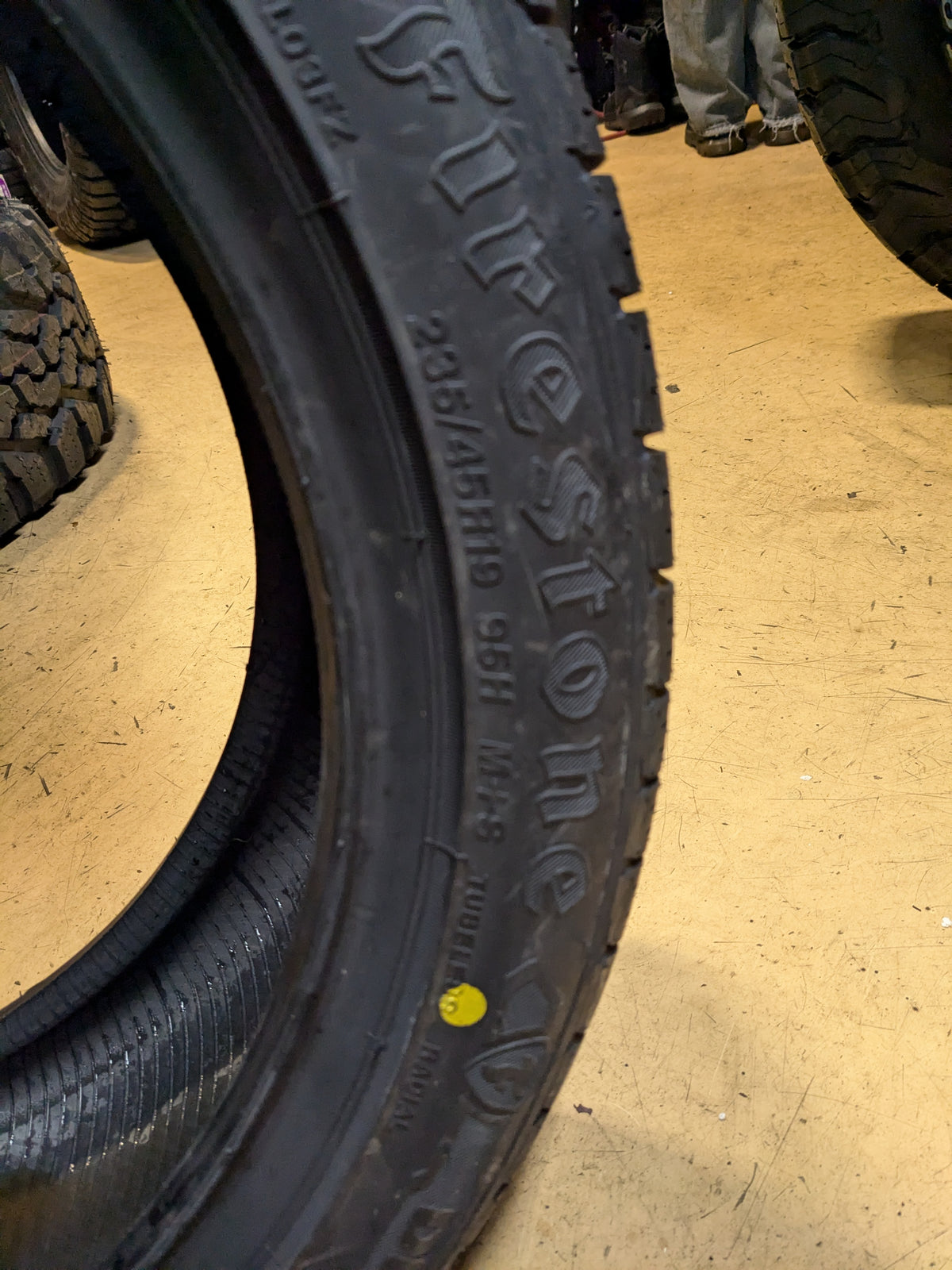 4 FIRESTONE DESTINATION LE3 P 235 45 19 95H SL ALL SEASON TIRES 005396