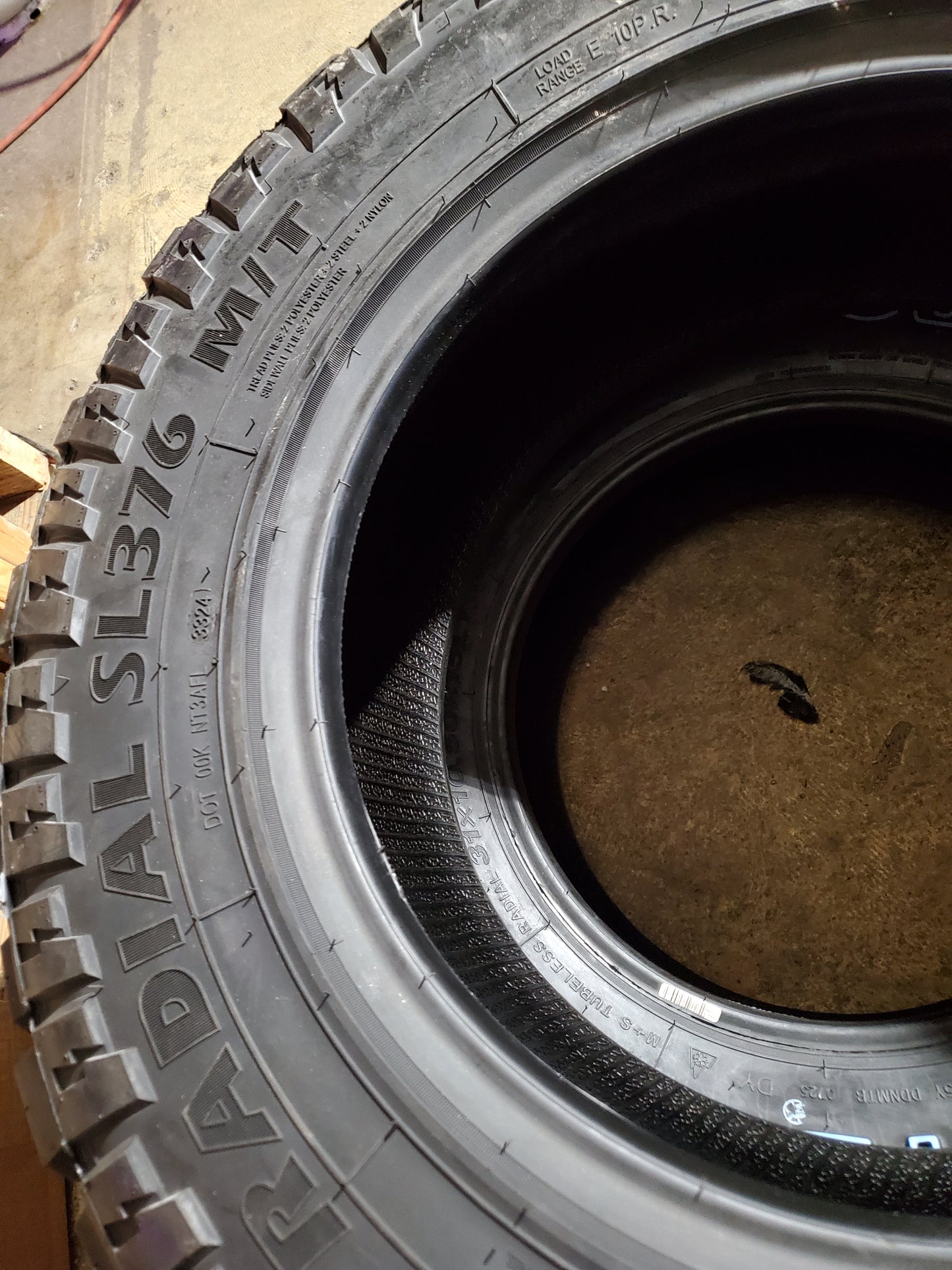 WESTLAKE RADIAL SL376 M/T BSW LT 245 75 17 121/118Q 10PLY MUD TERRAIN TIRE 22275515