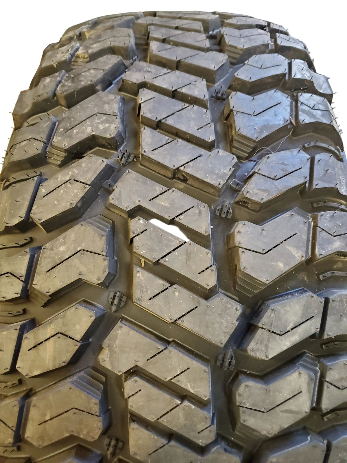 RADAR RENEGADE R/T BSW LT 285 60 20 125/122Q 10PLY RUGGED TIRE RASYTH0125