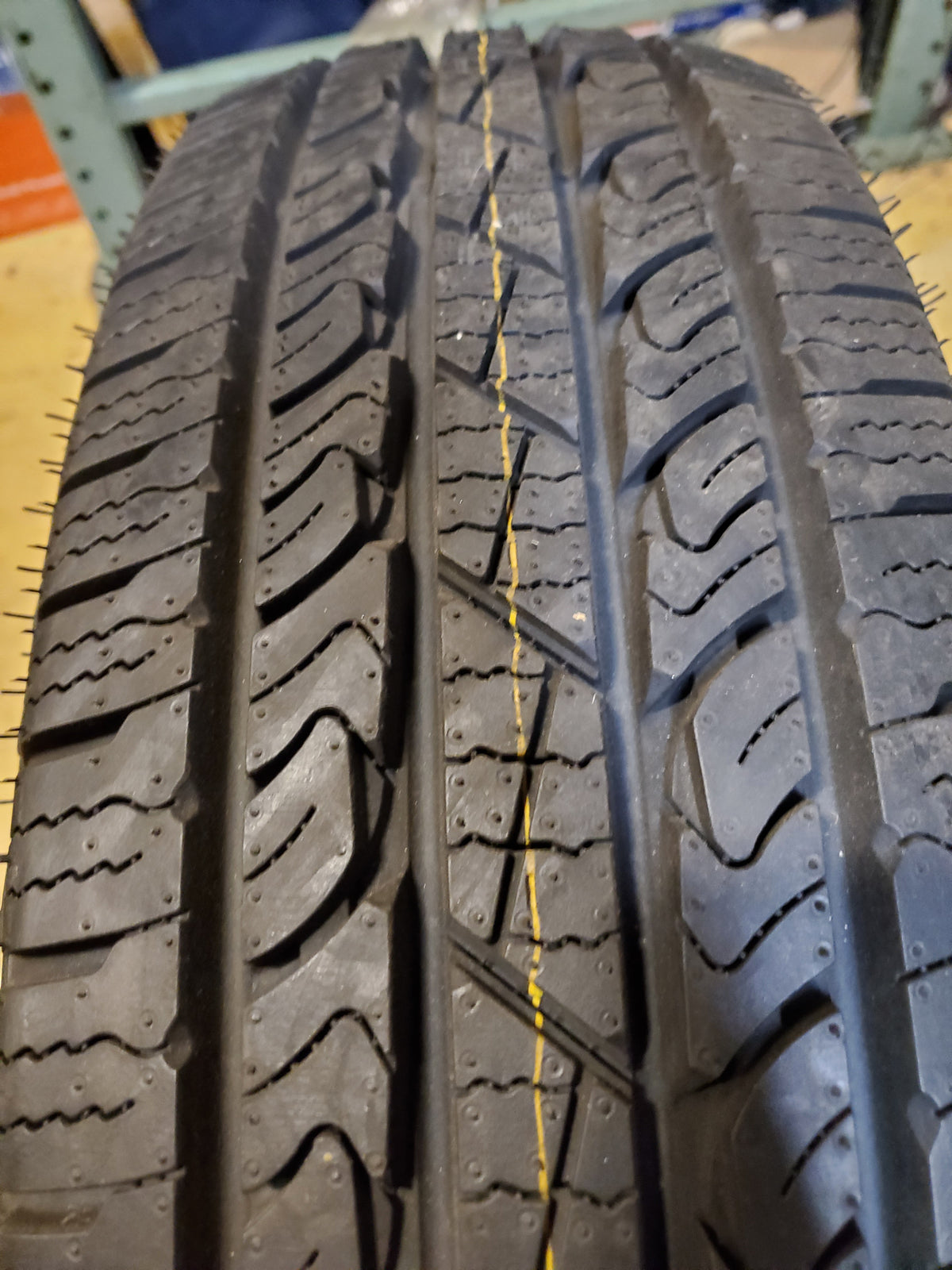 NOS NEXEN ROADIAN HTX RH5 BSW P 225 75 16 115/112Q 10PLY HIGHWAY TIRE 12685NXK
