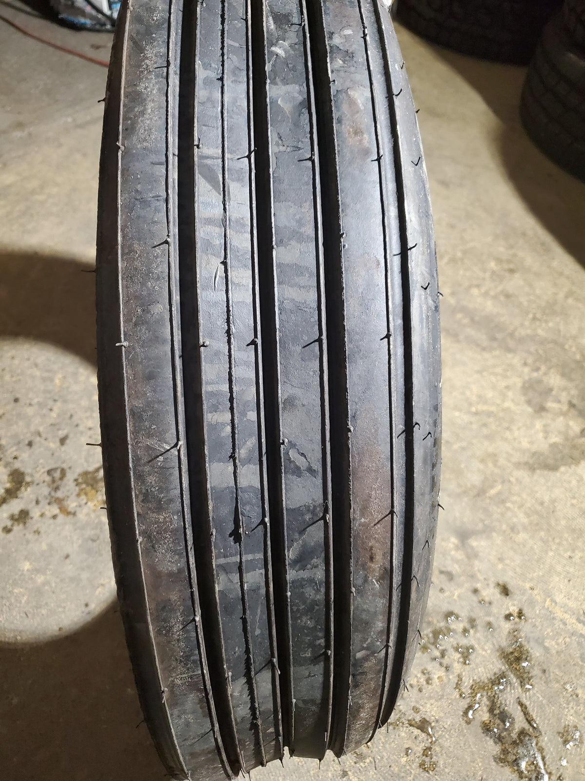 REGENCY REGENCY AG IMPLIMENT BSW  9.5 15 112B 8PLY TRACTOR TIRE 378287