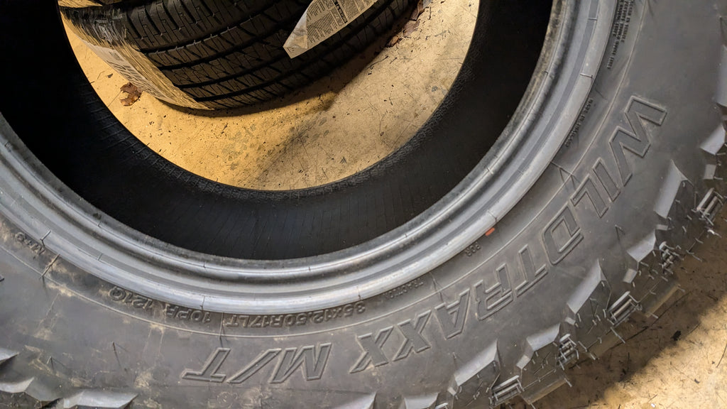LANDSPIDER WILDTRAXX M/T LT 35 12.5 17 121Q 10PLY MUD TIRE EMT010