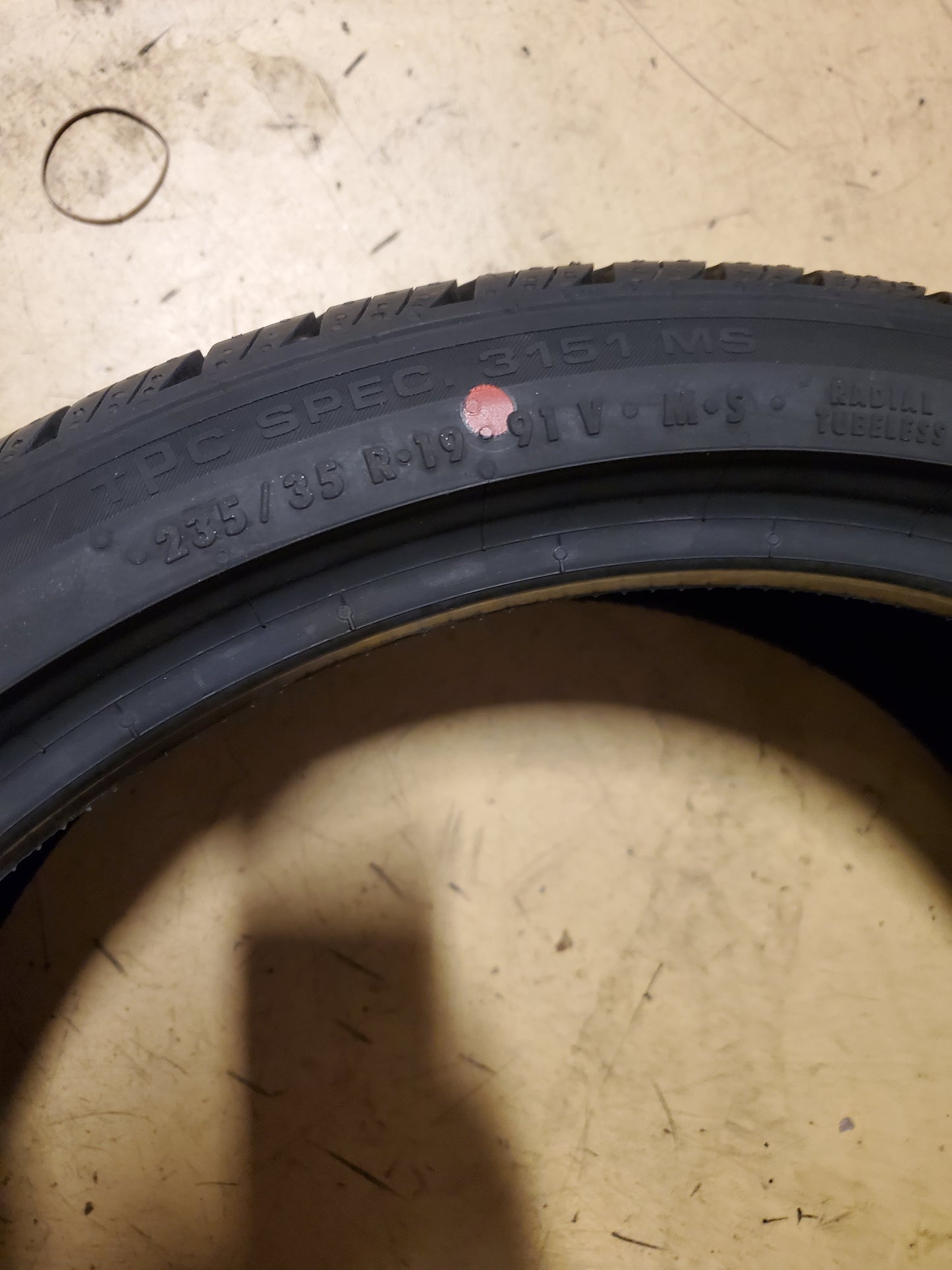 CONTINENTAL PROCONTACT RX SSR BSW P 235 35 19 91V XL ALL SEASON TIRE 15500150000