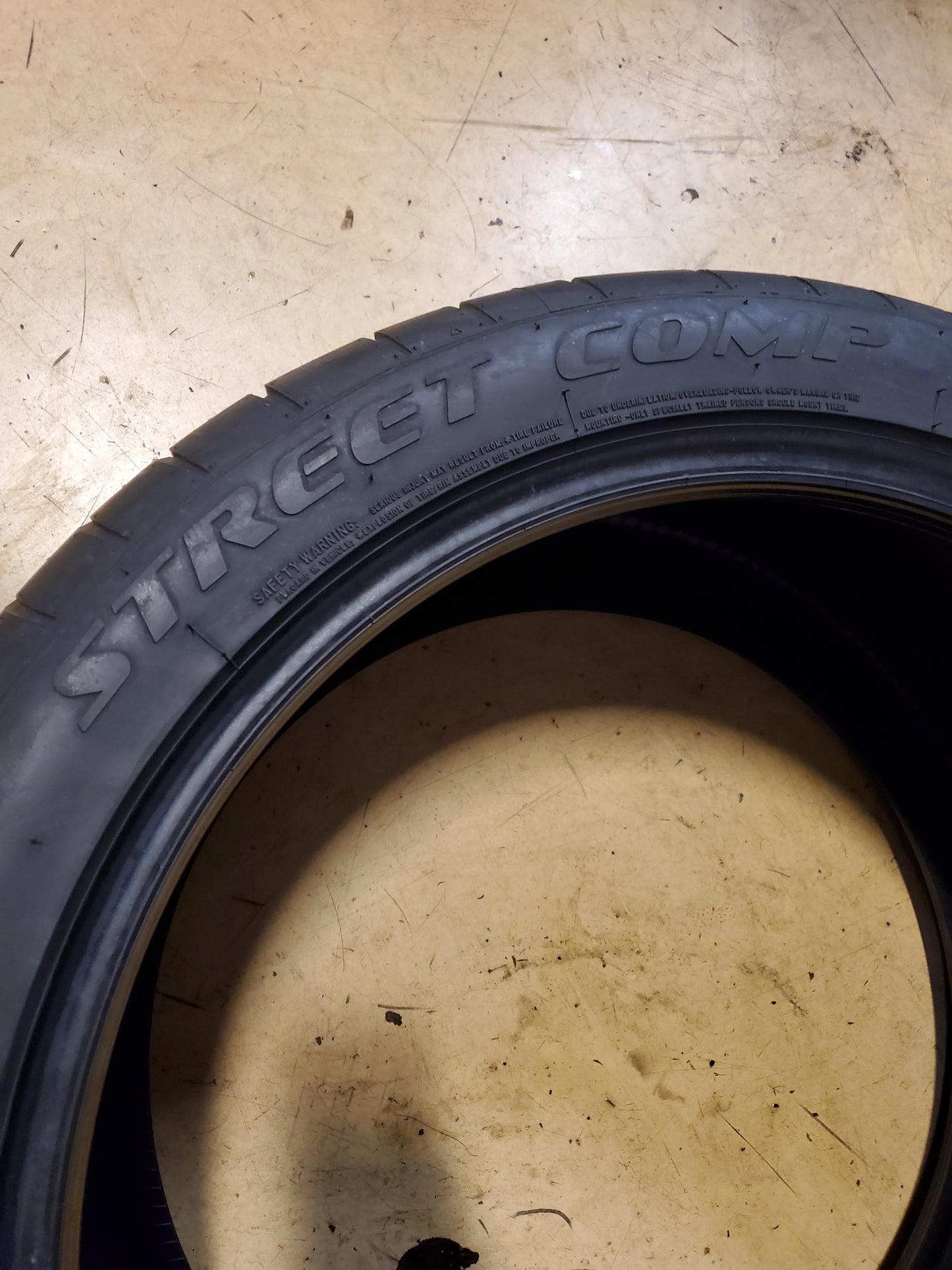 MICKEY THOMPSON STREET COMP BSW P 305 35 20 107Y XL UHP TIRE 321020002