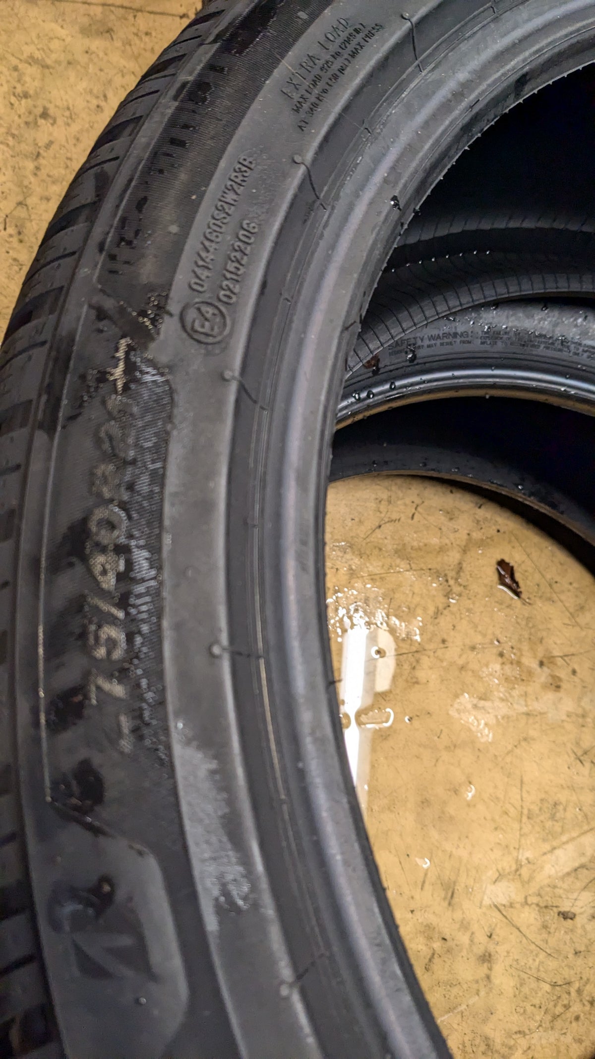 2 BRIDGESTONE BLIZZAK 6 BSW P 275 40 21 107W XL WINTER TIRE 014710