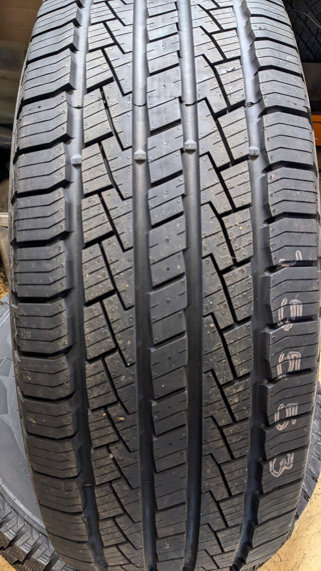 4 PIRELLI SCORPION STR BSW P 275 55 20 111H ALL SEASON TIRE 1555300